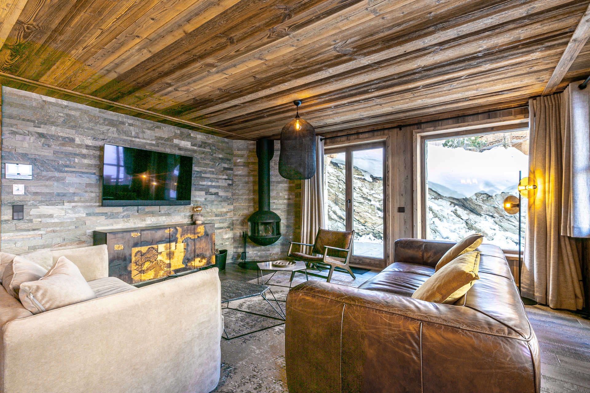 _lv_images__lot_0002340166_01_1454613