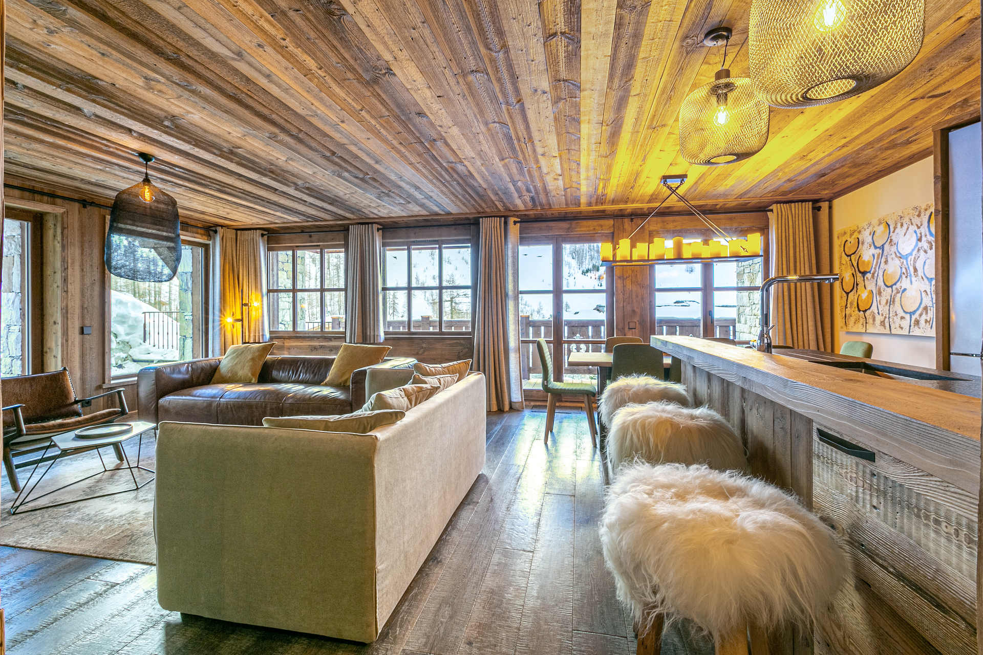 _lv_images__lot_0002340166_04_1454616