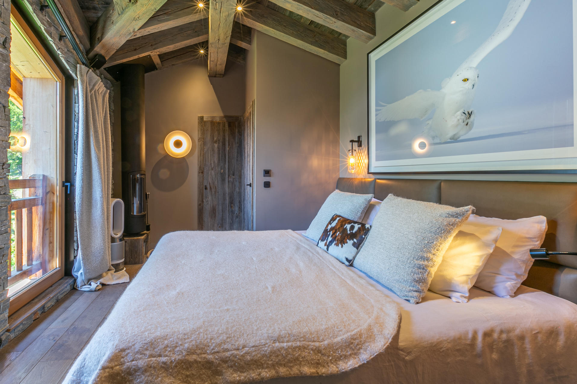 _lv_images__lot_0002340178_15_1456542