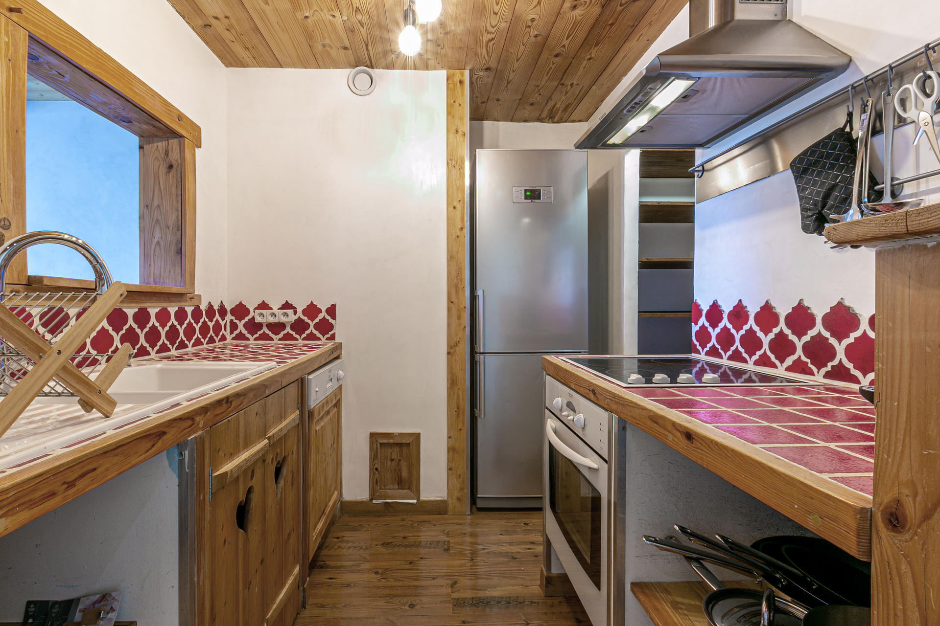 _lv_images__lot_0002340192_05_1457667