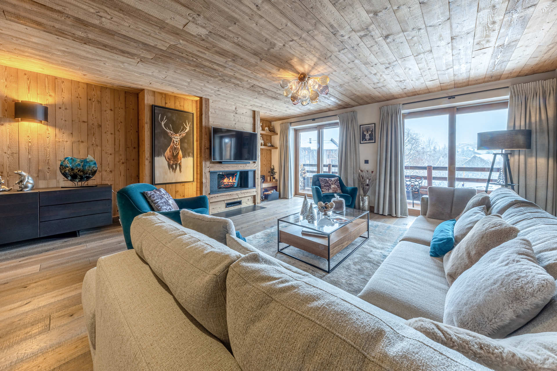 _lv_images__lot_0002340193_02_1454661