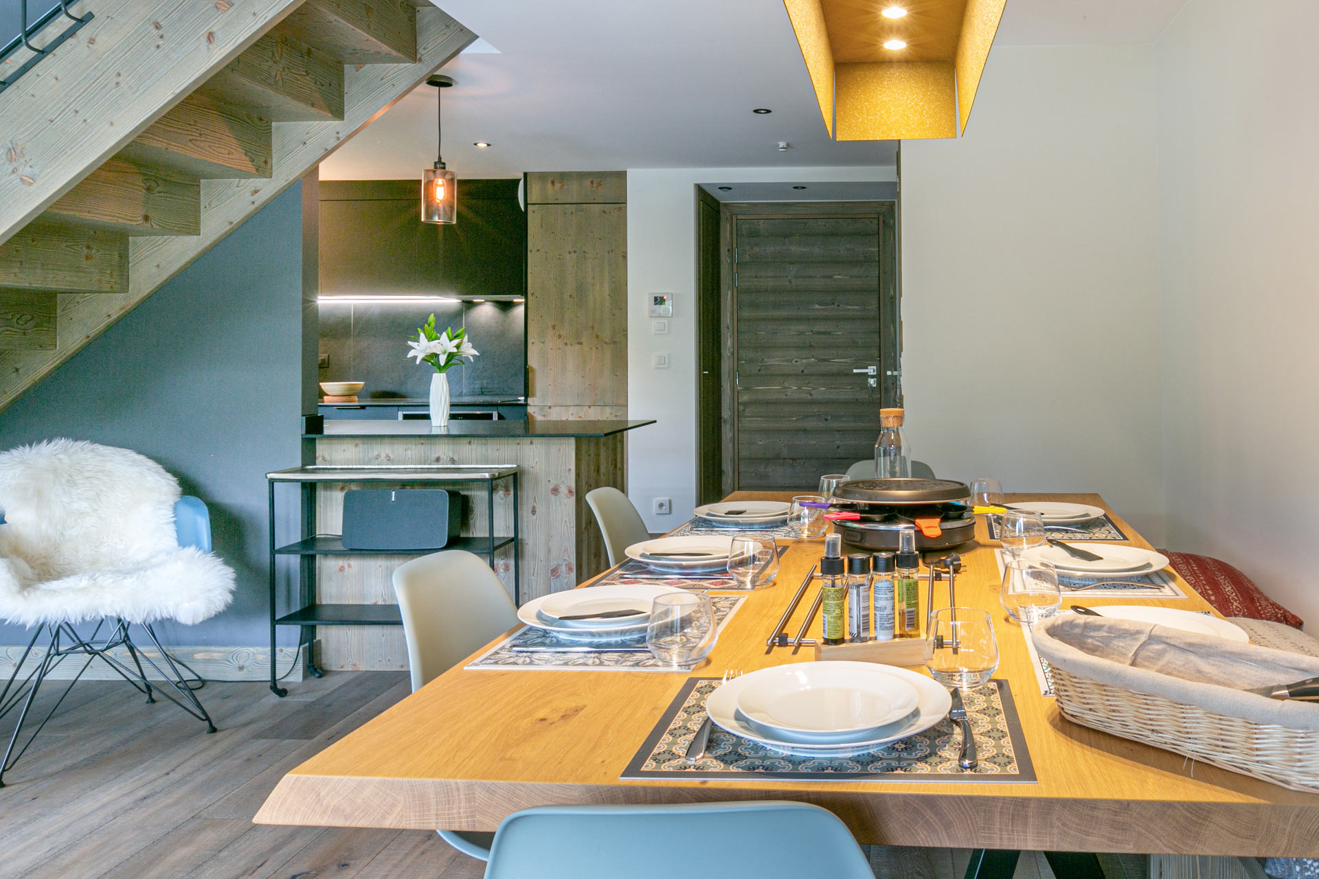 _lv_images__lot_0002340249_05_1456839