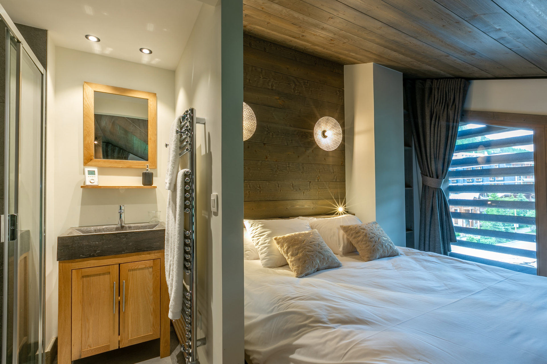 _lv_images__lot_0002340249_12_1456846