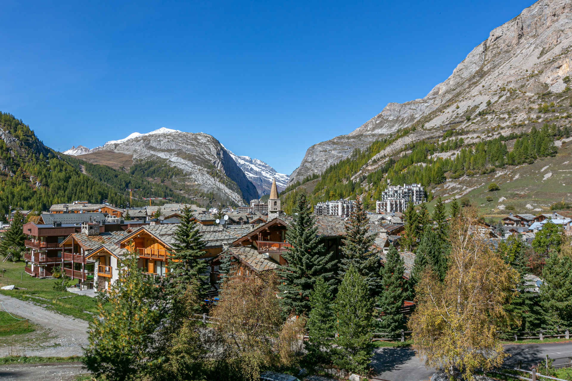 _lv_images__lot_0002340252_08_1456095