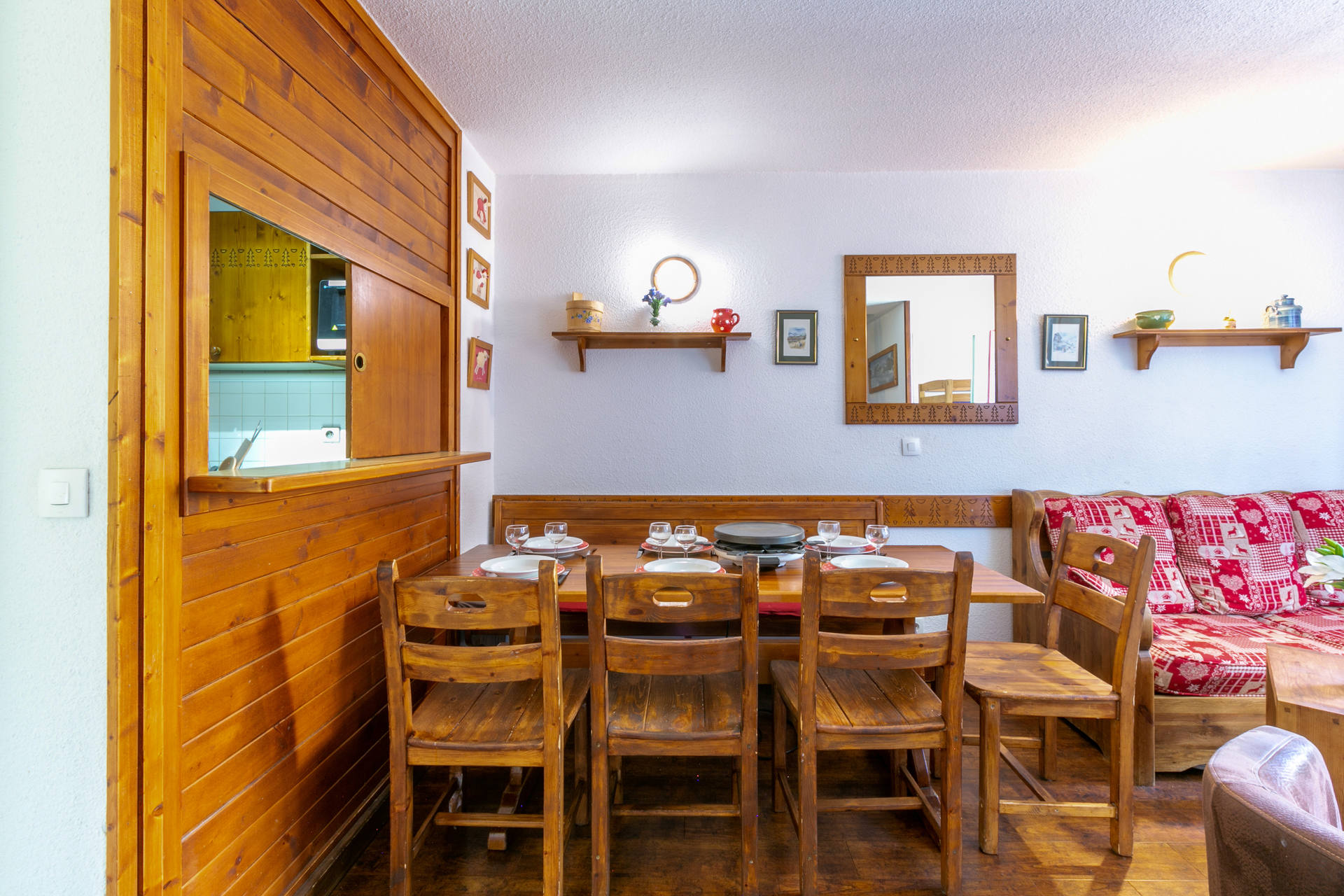 _lv_images__lot_0002340254_07_1457074