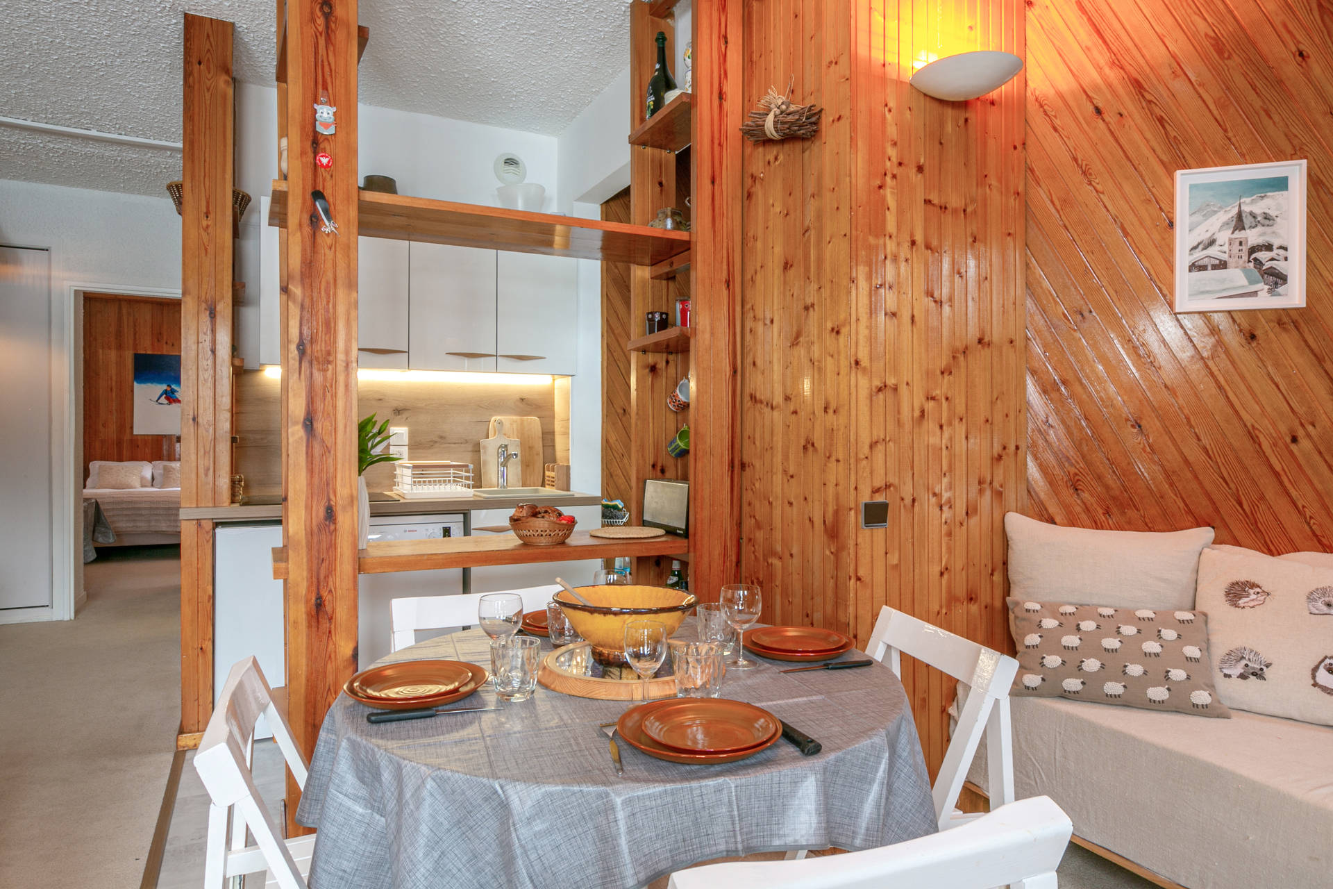 _lv_images__lot_0002340258_03_1455324