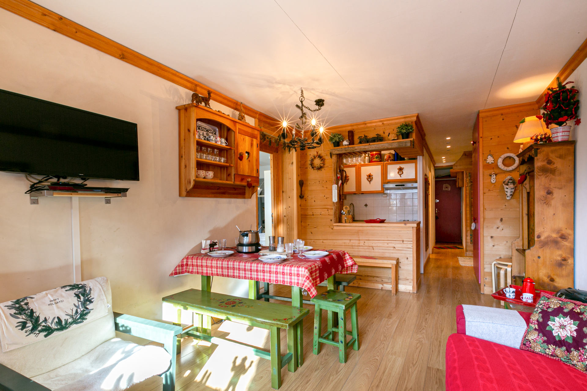 _lv_images__lot_0002340259_02_1455659