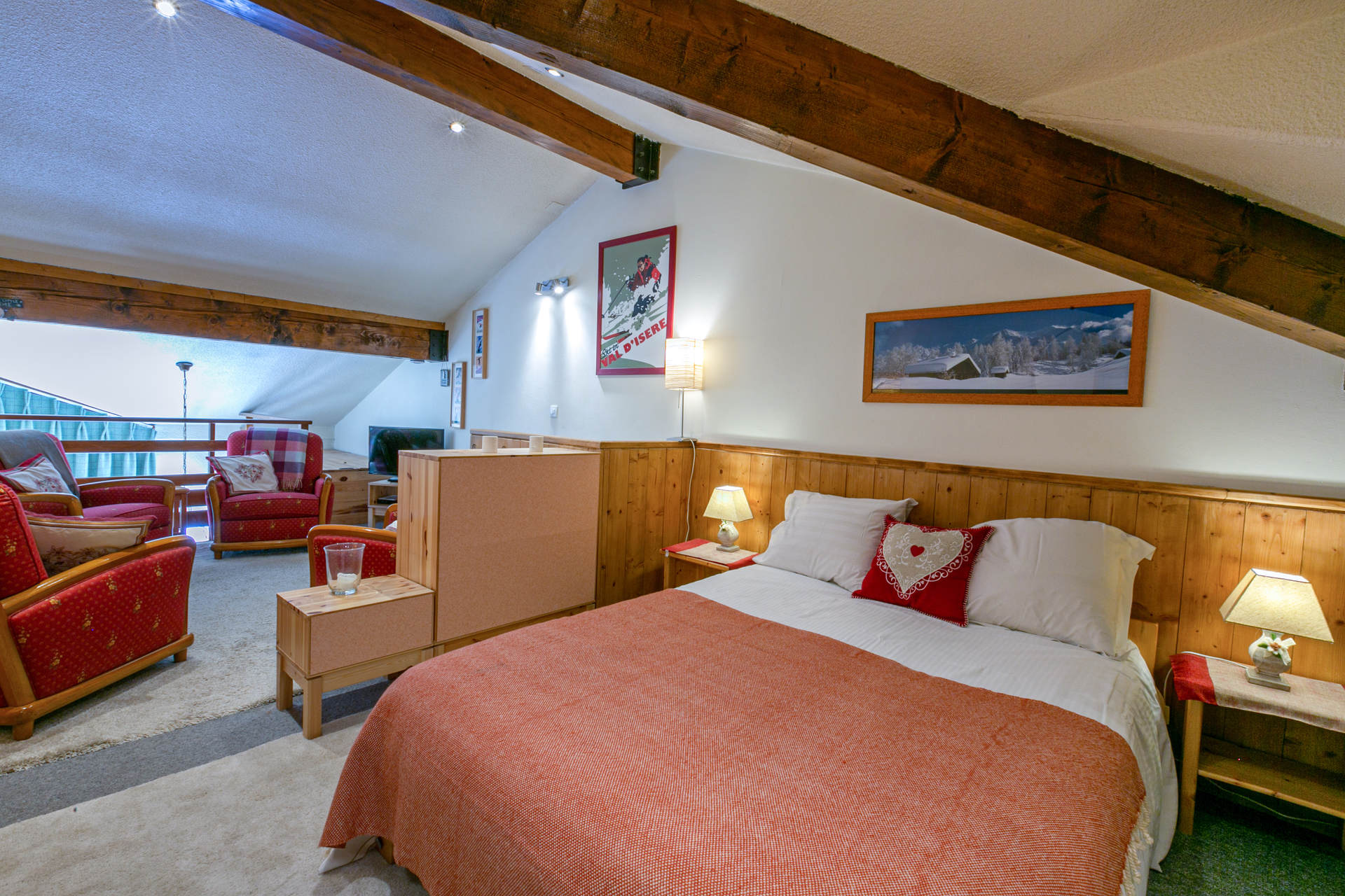 _lv_images__lot_0002340265_09_1455859