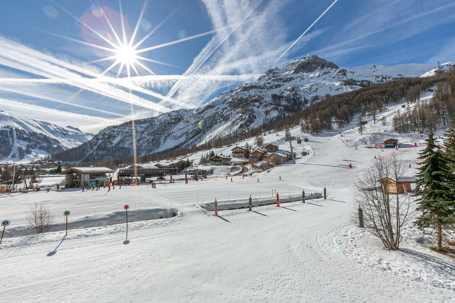 _lv_images__lot_0002340301_11_1455892