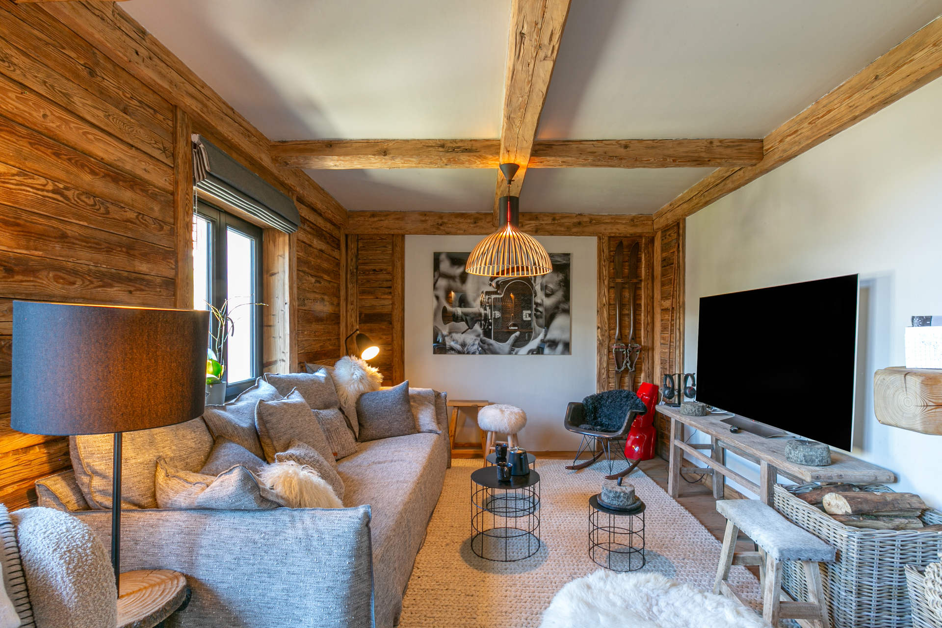 _lv_images__lot_0002340305_04_1454489