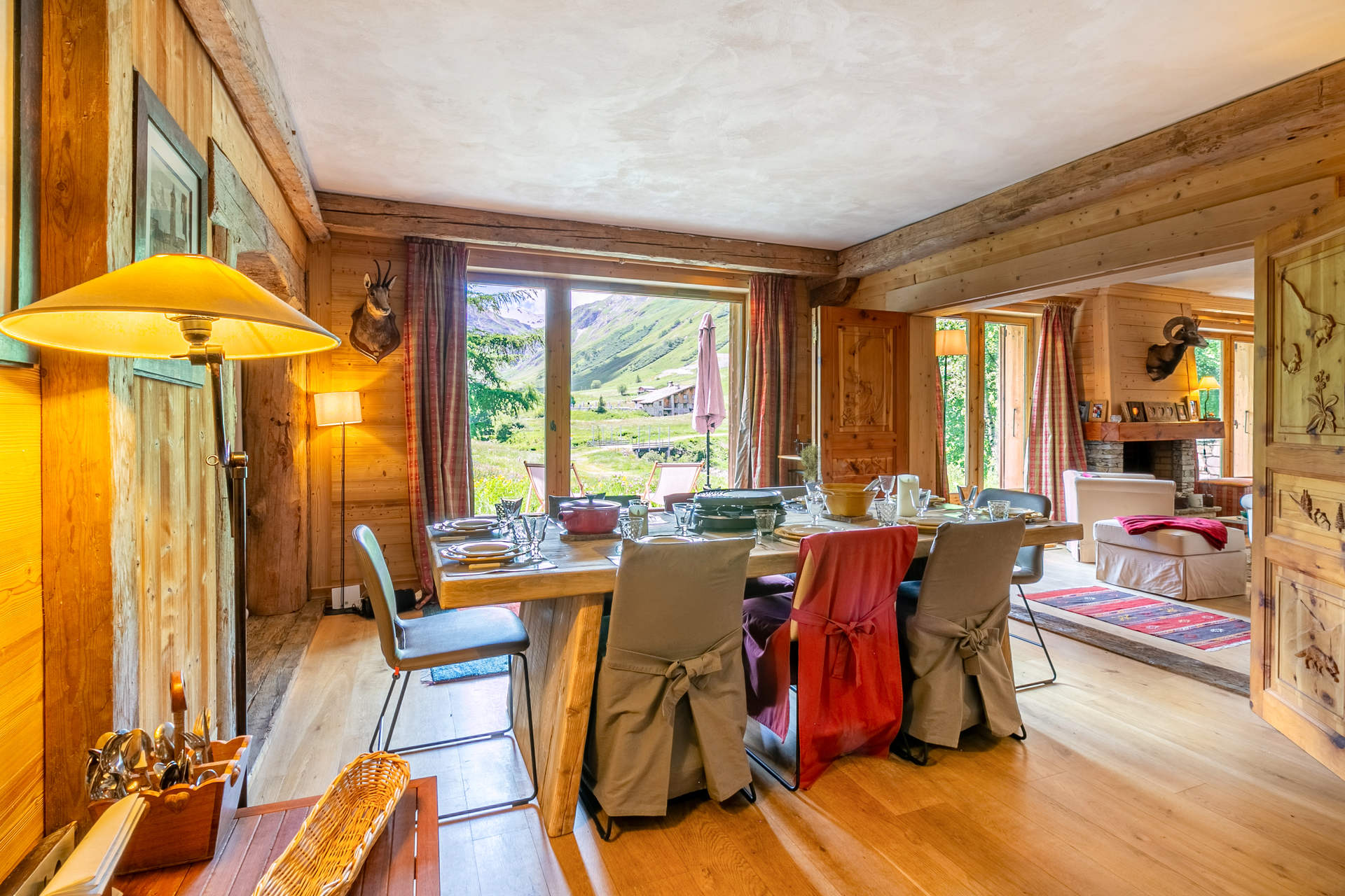 _lv_images__lot_0002340310_09_1454366