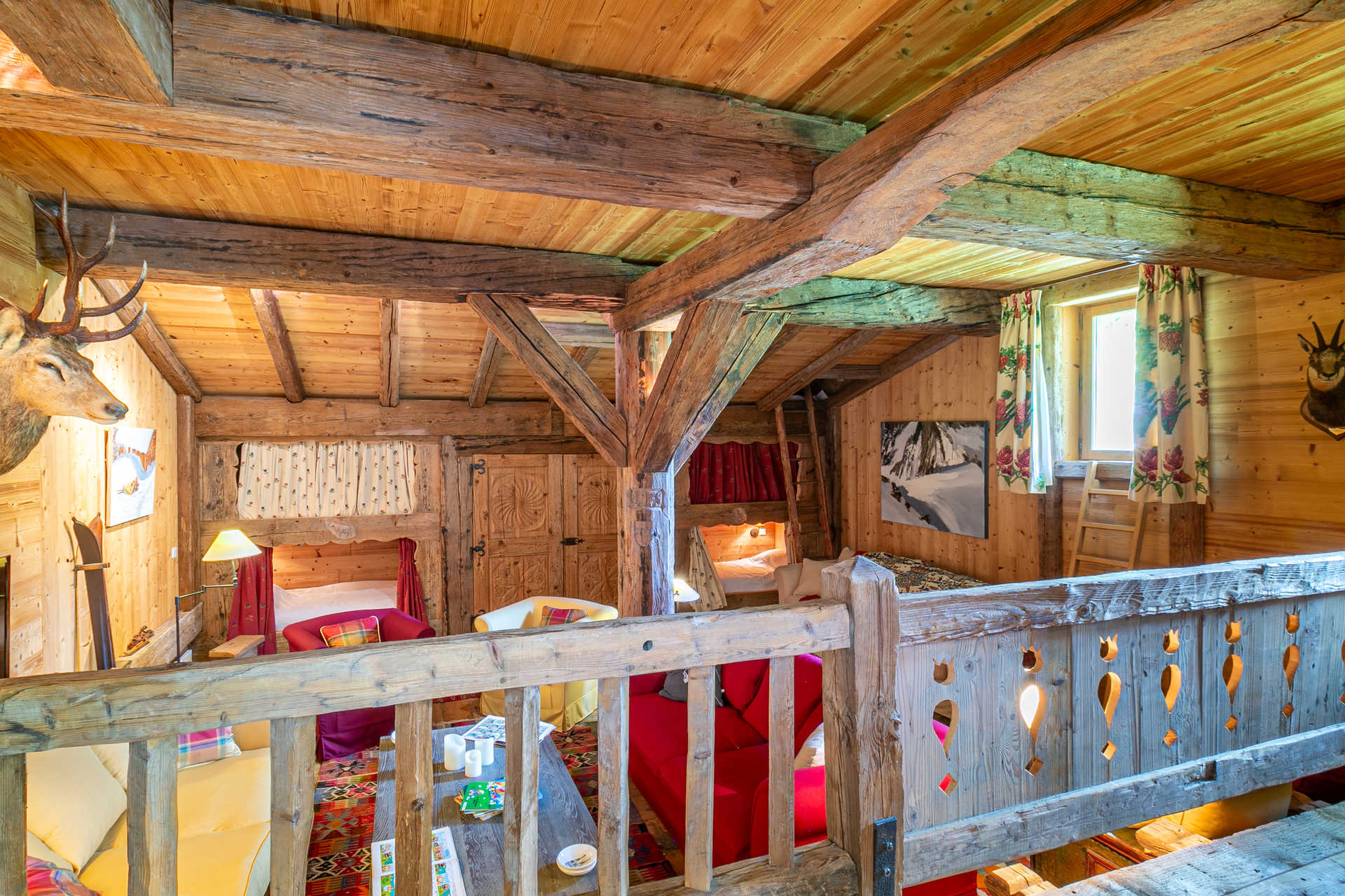 _lv_images__lot_0002340310_10_1454367