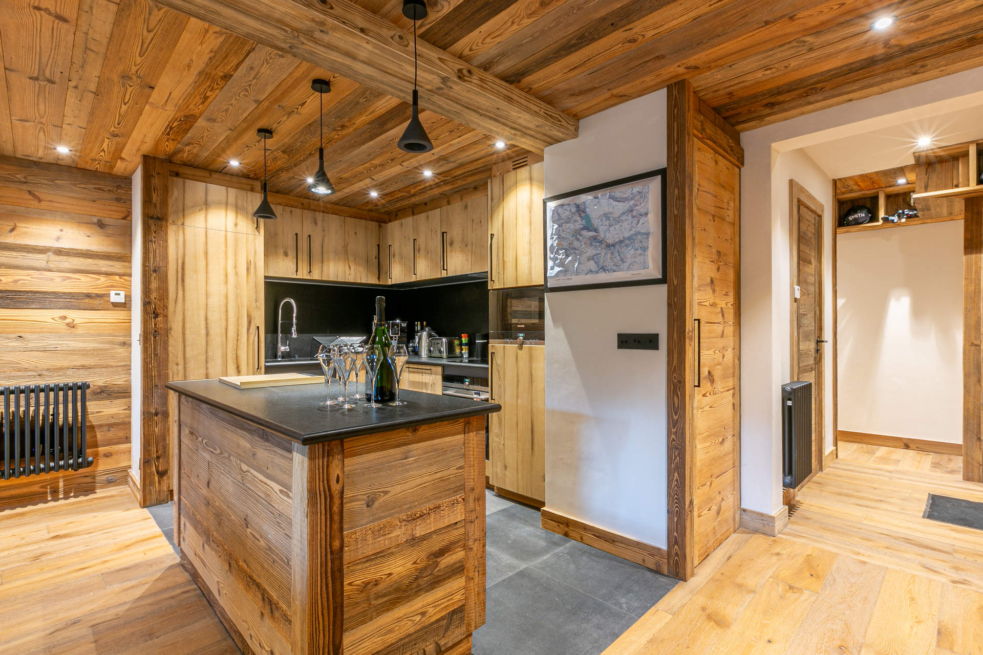 _lv_images__lot_0002340318_07_1456613