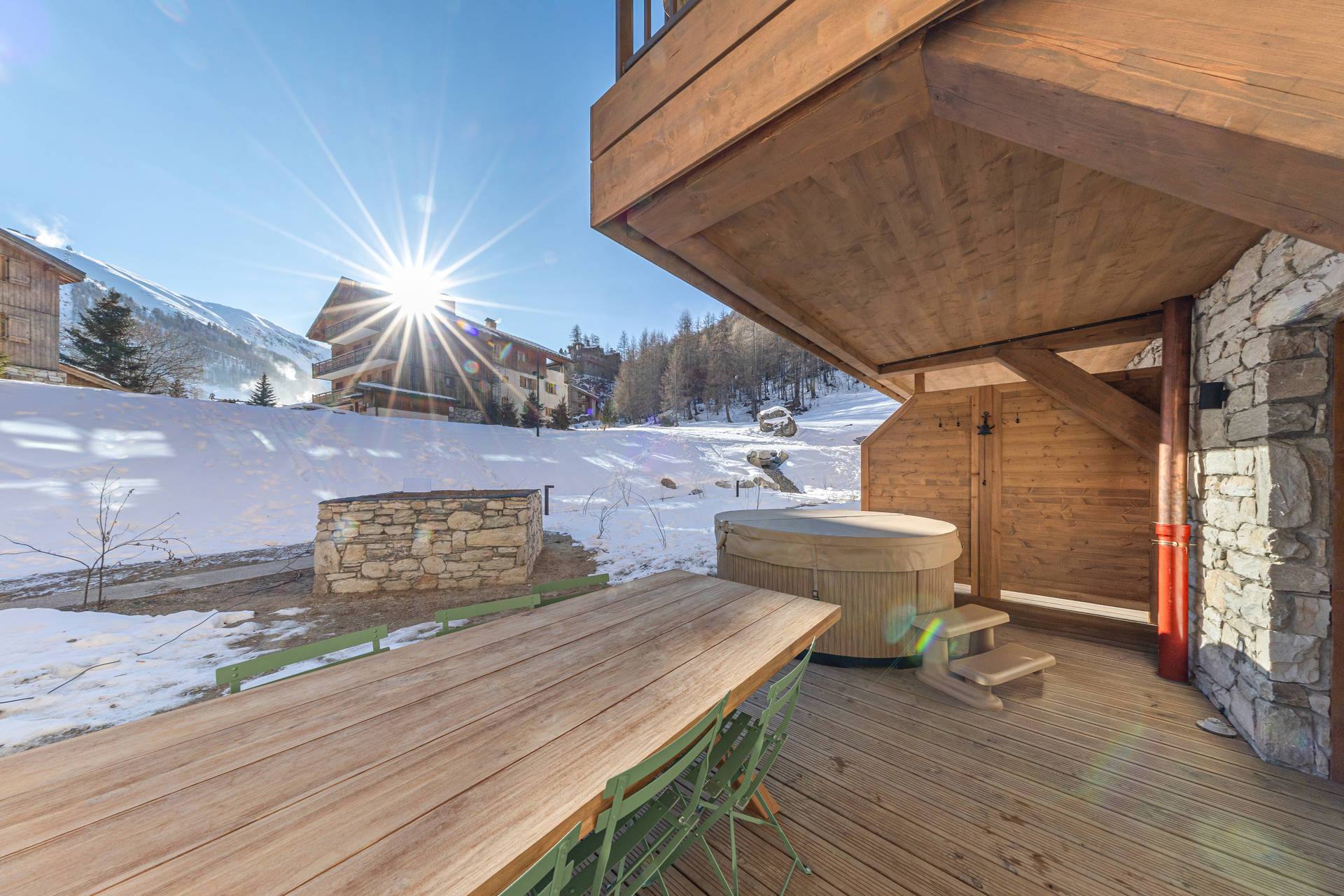 _lv_images__lot_0002340344_16_1455109