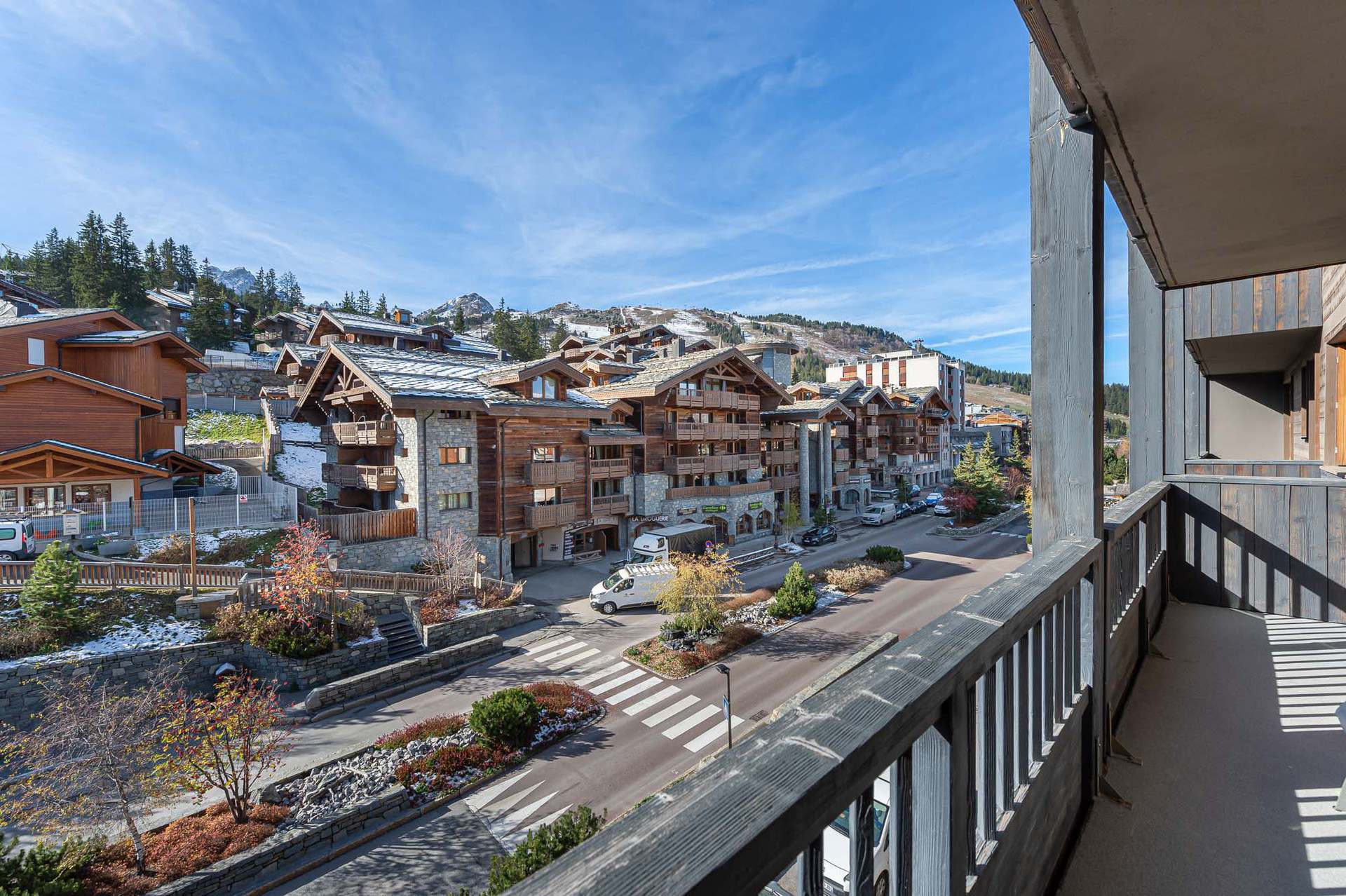 _lv_images__lot_0020120303_09_1449161