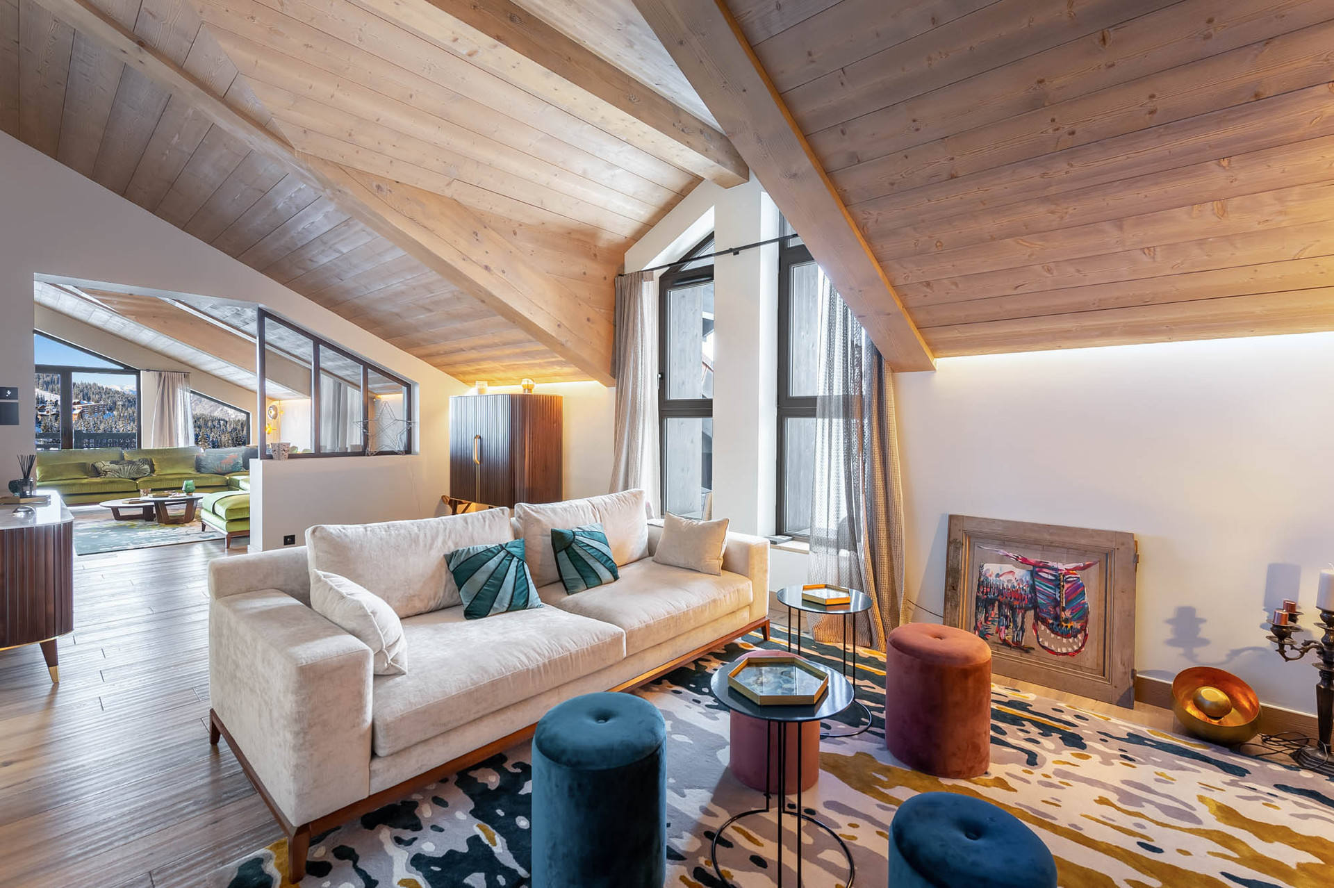 _lv_images__lot_0020400701_03_1448842