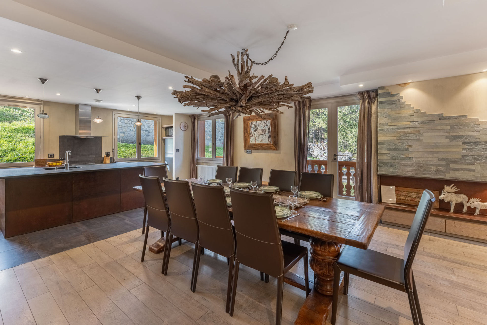 _lv_images__lot_0020470008_01_1448949