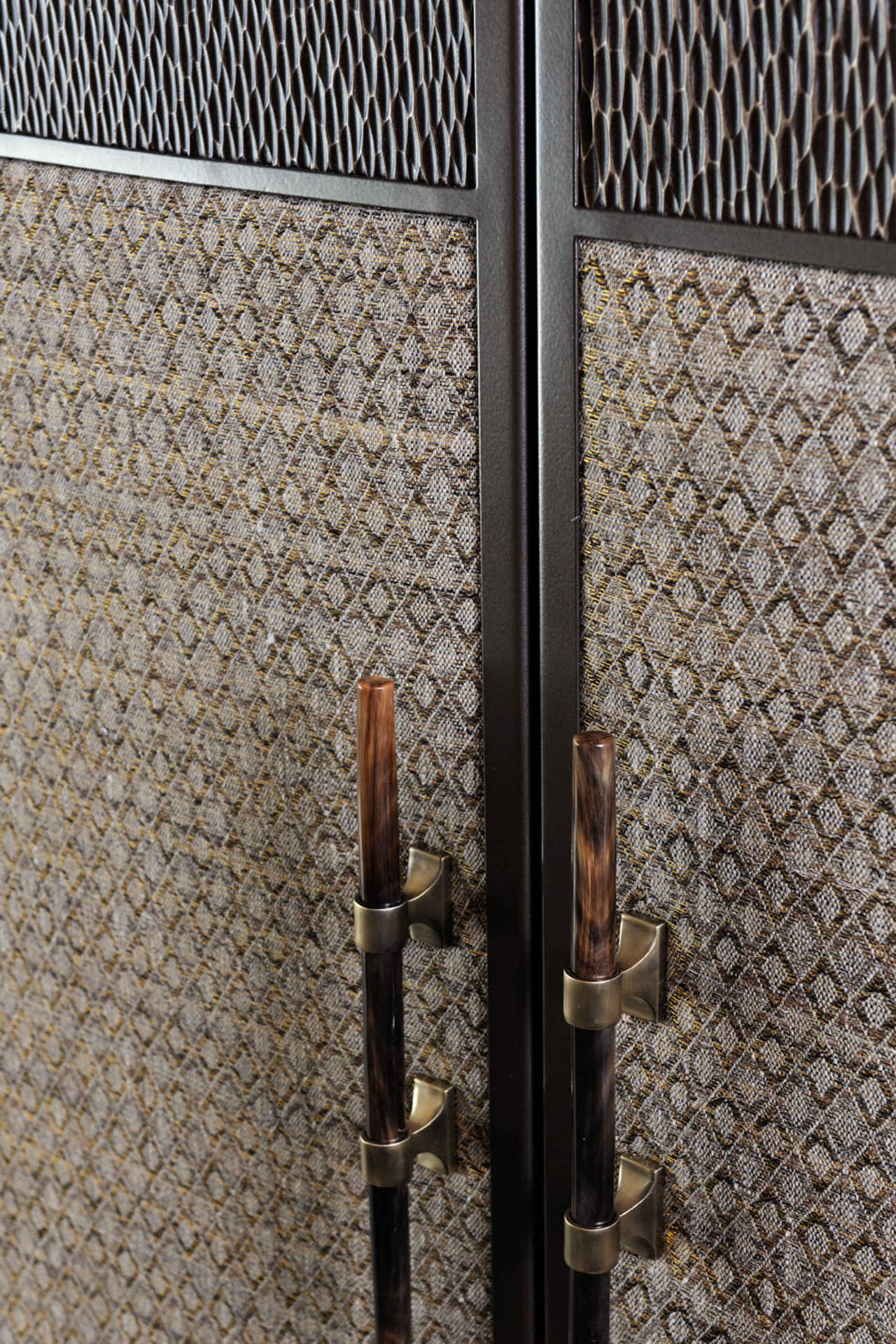 _lv_images__lot_0020680005_11_1448366