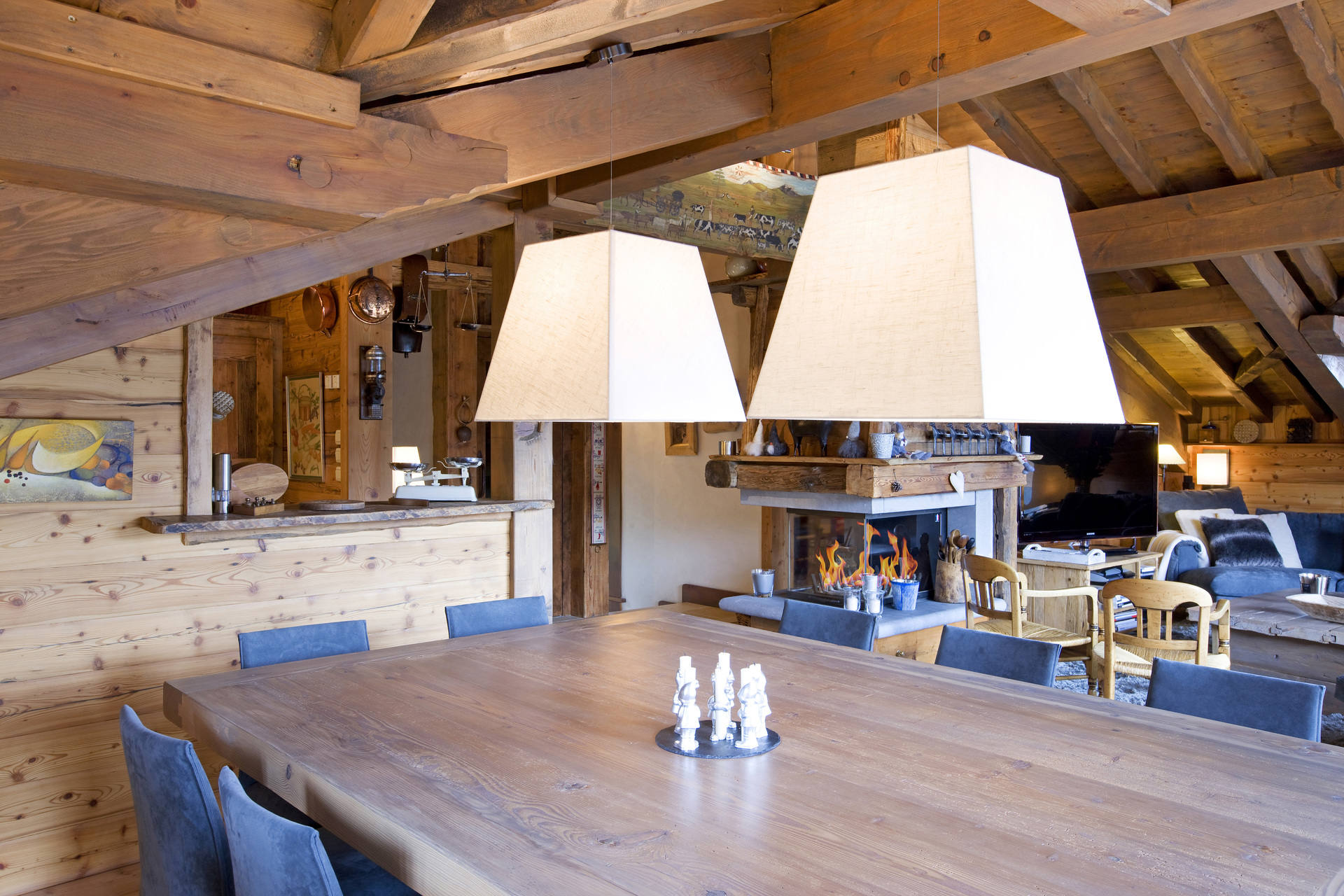 _lv_images__lot_0020810001_03_1448192