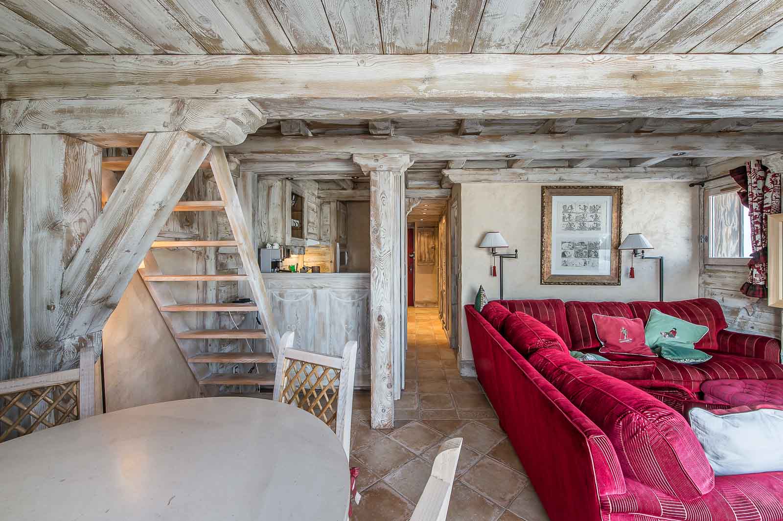 _lv_images__lot_0021082159_08_1449220