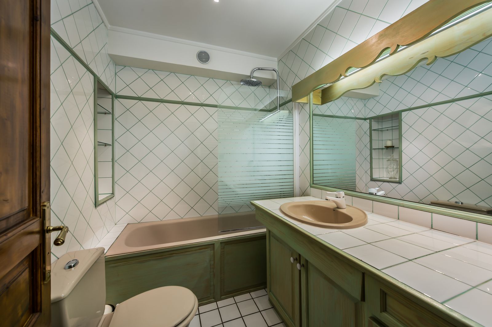 _lv_images__lot_0021150001_05_1448725