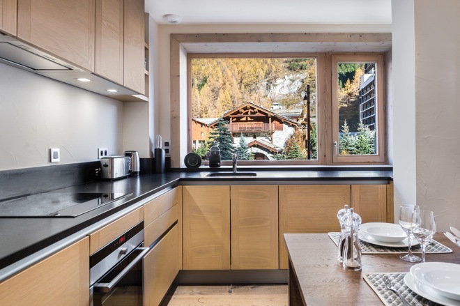 _lv_images__lot_0060420003_03_1446962