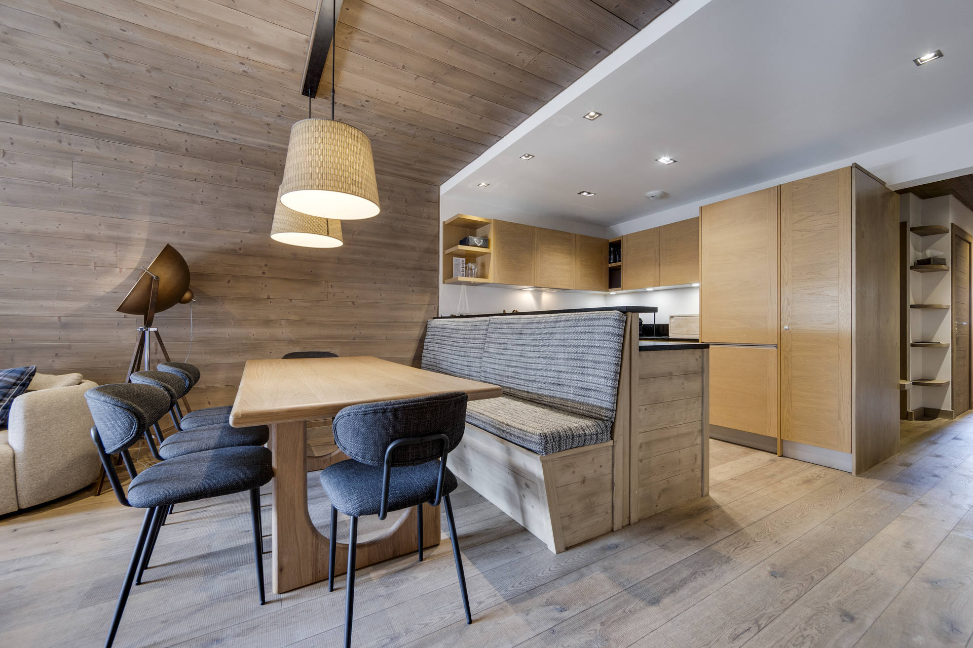 _lv_images__lot_0060420005_10_1446682