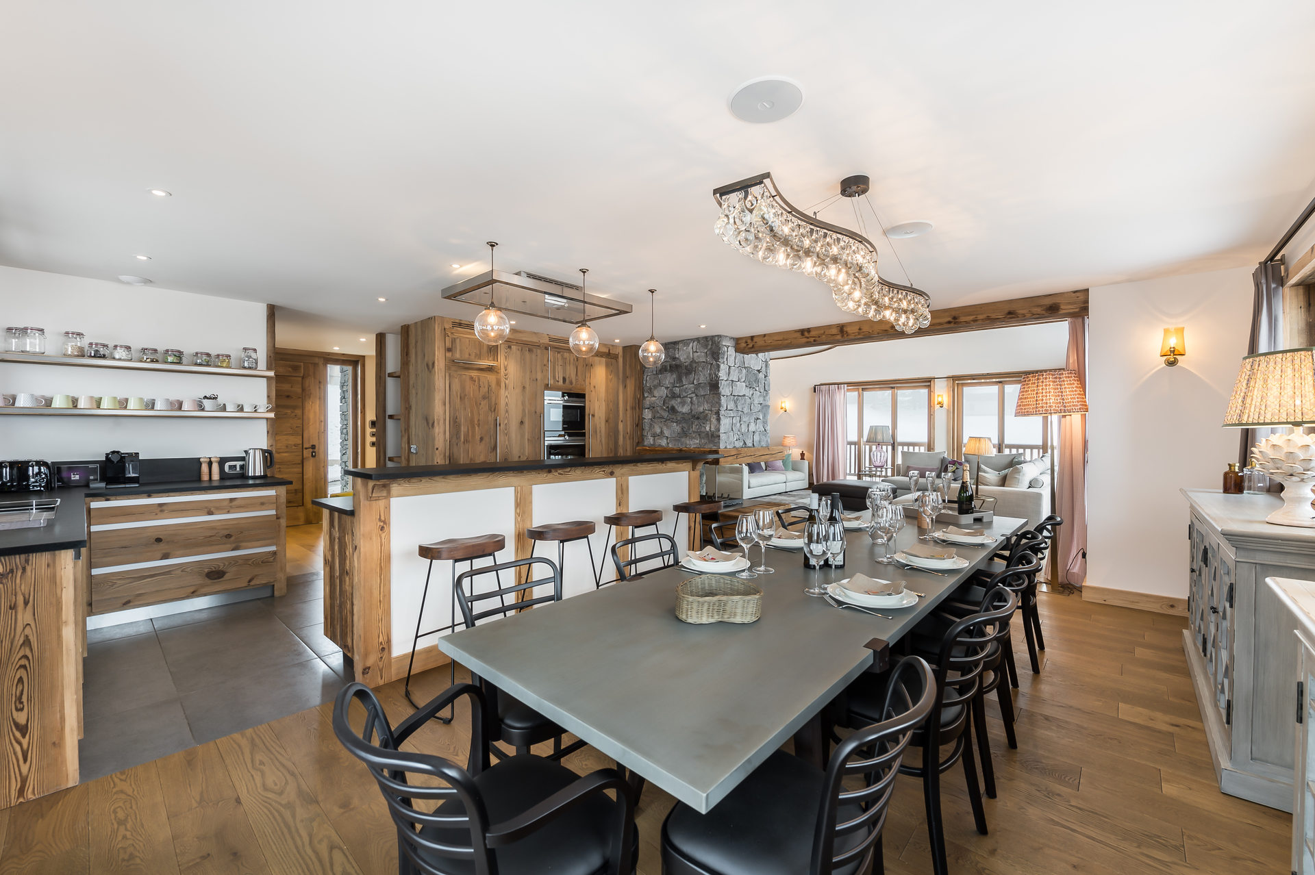 _lv_images__lot_0060510446_06_1445123