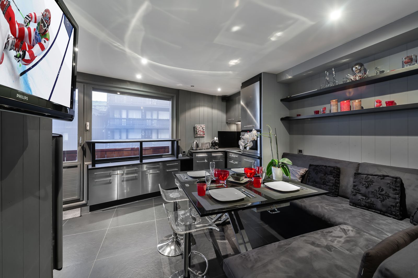 _lv_images__lot_0060510623_01_1449080