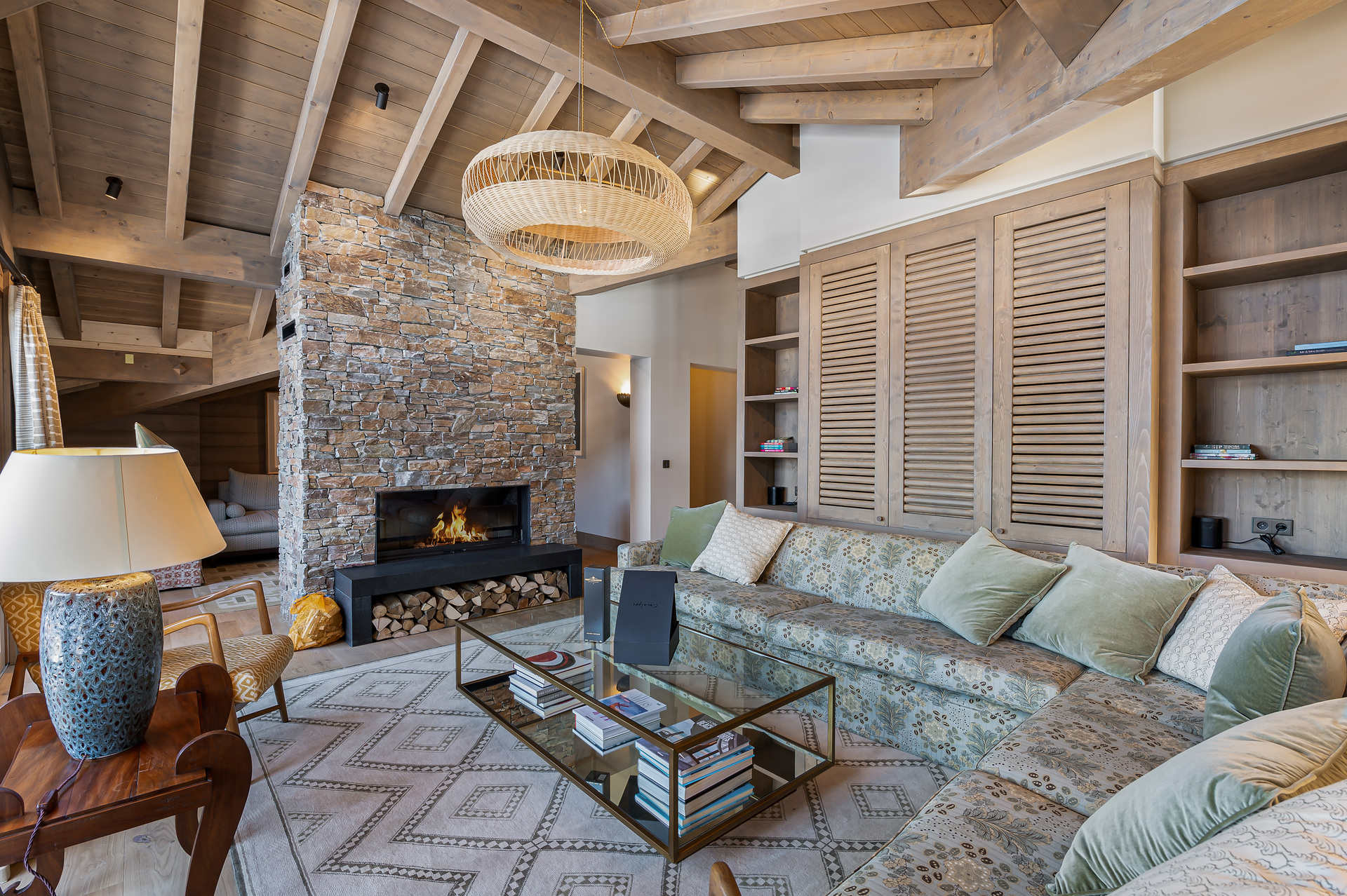 _lv_images__lot_0060510759_03_1445059