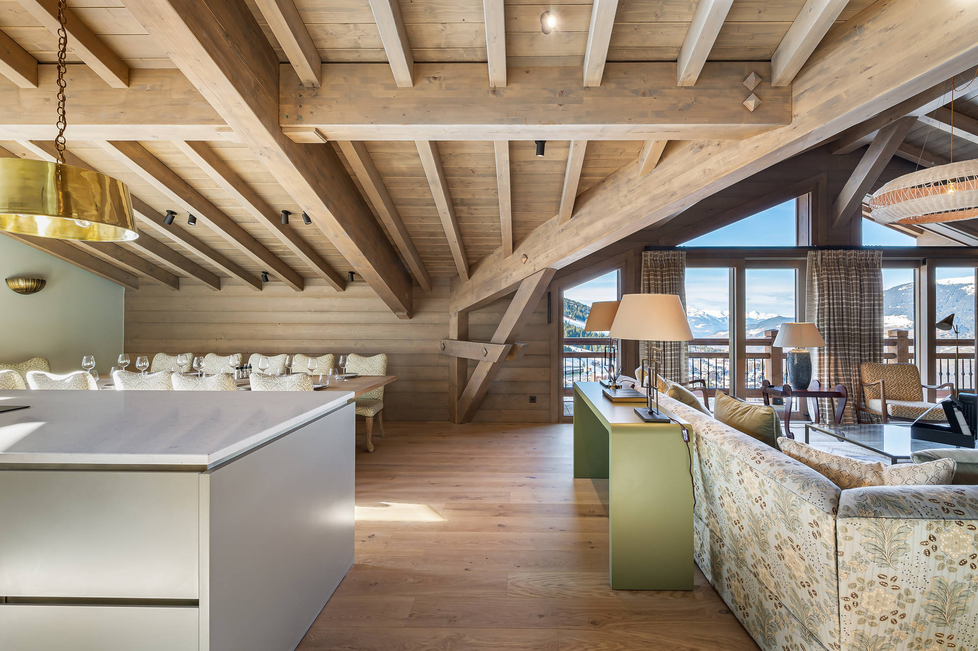 _lv_images__lot_0060510759_04_1445060