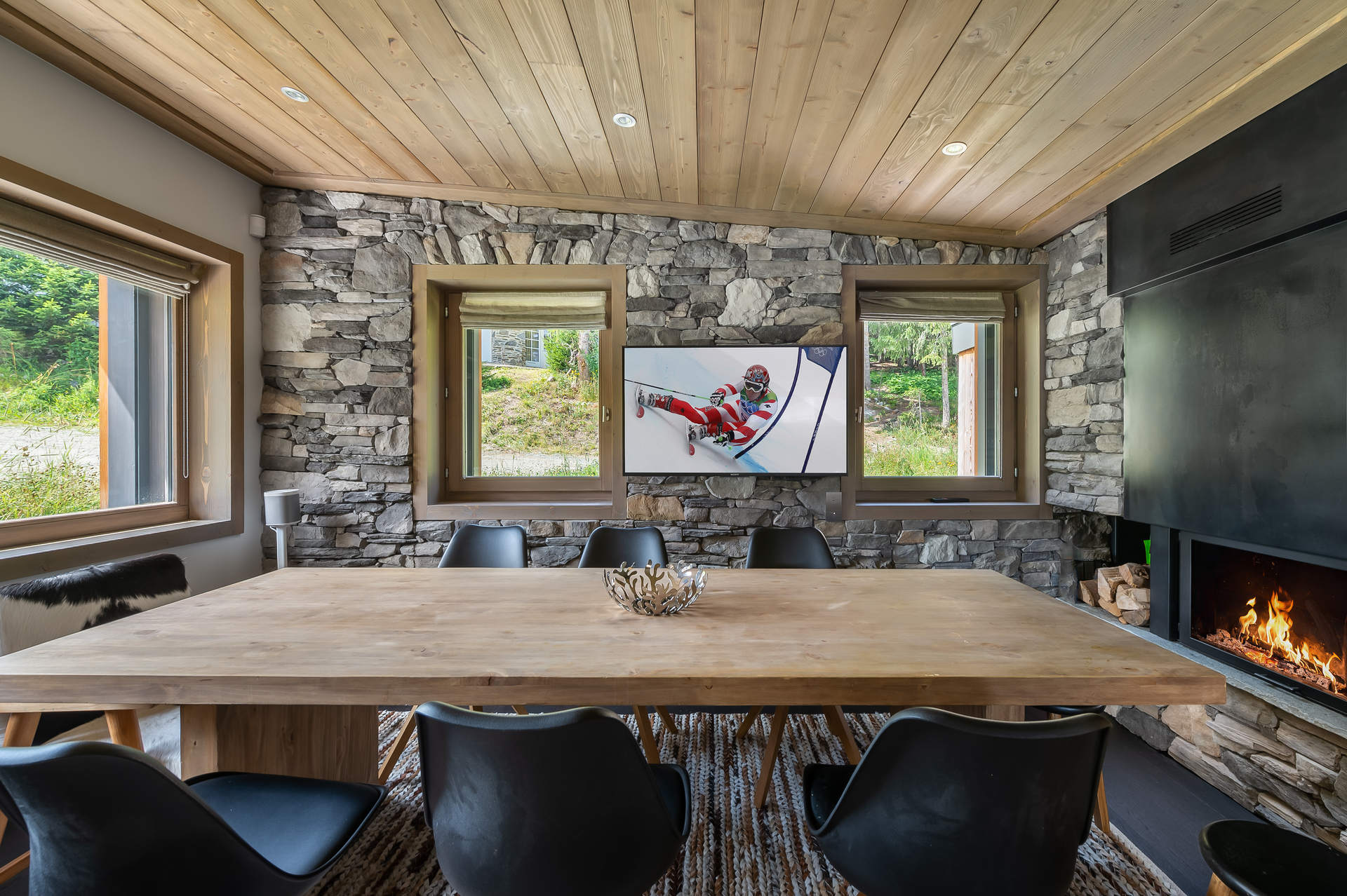 _lv_images__lot_0060510977_01_1448372