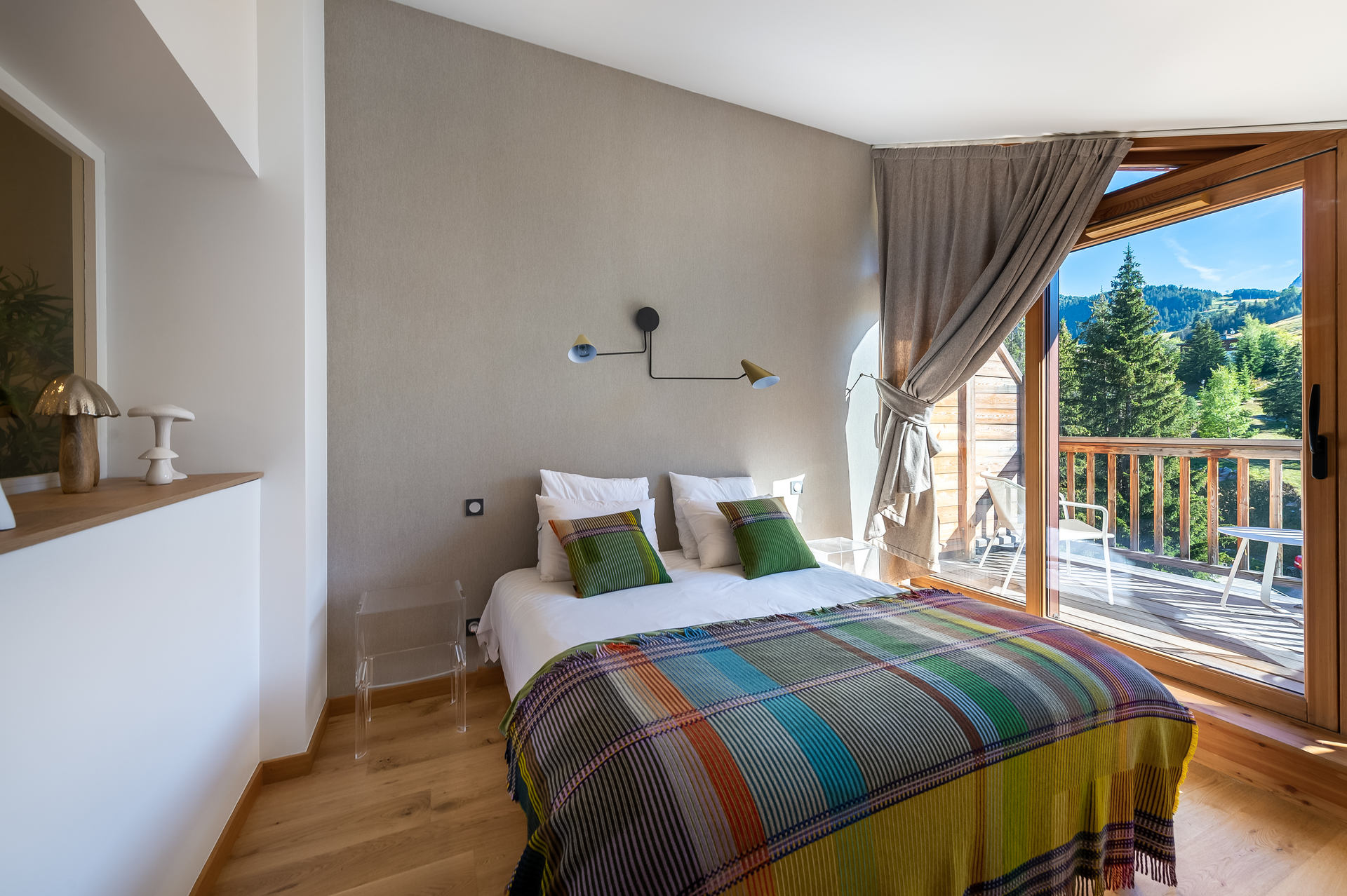 _lv_images__lot_0060510989_07_1445181