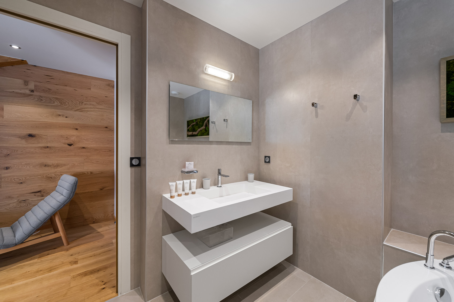 _lv_images__lot_0060510989_10_1445184