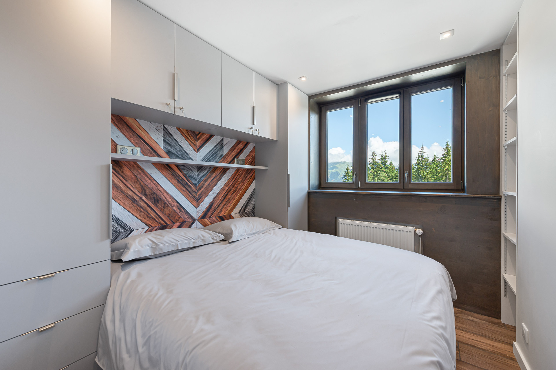 _lv_images__lot_0060511098_08_1448913