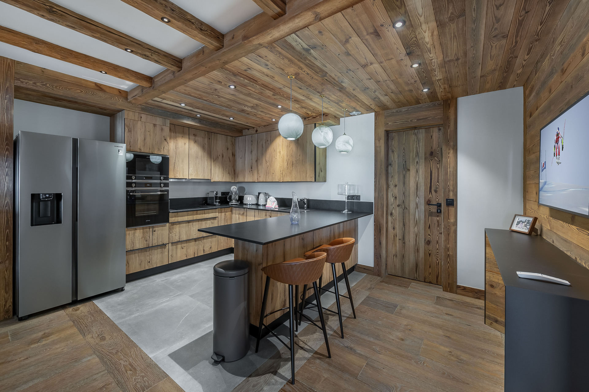 _lv_images__lot_0060511104_07_1446447