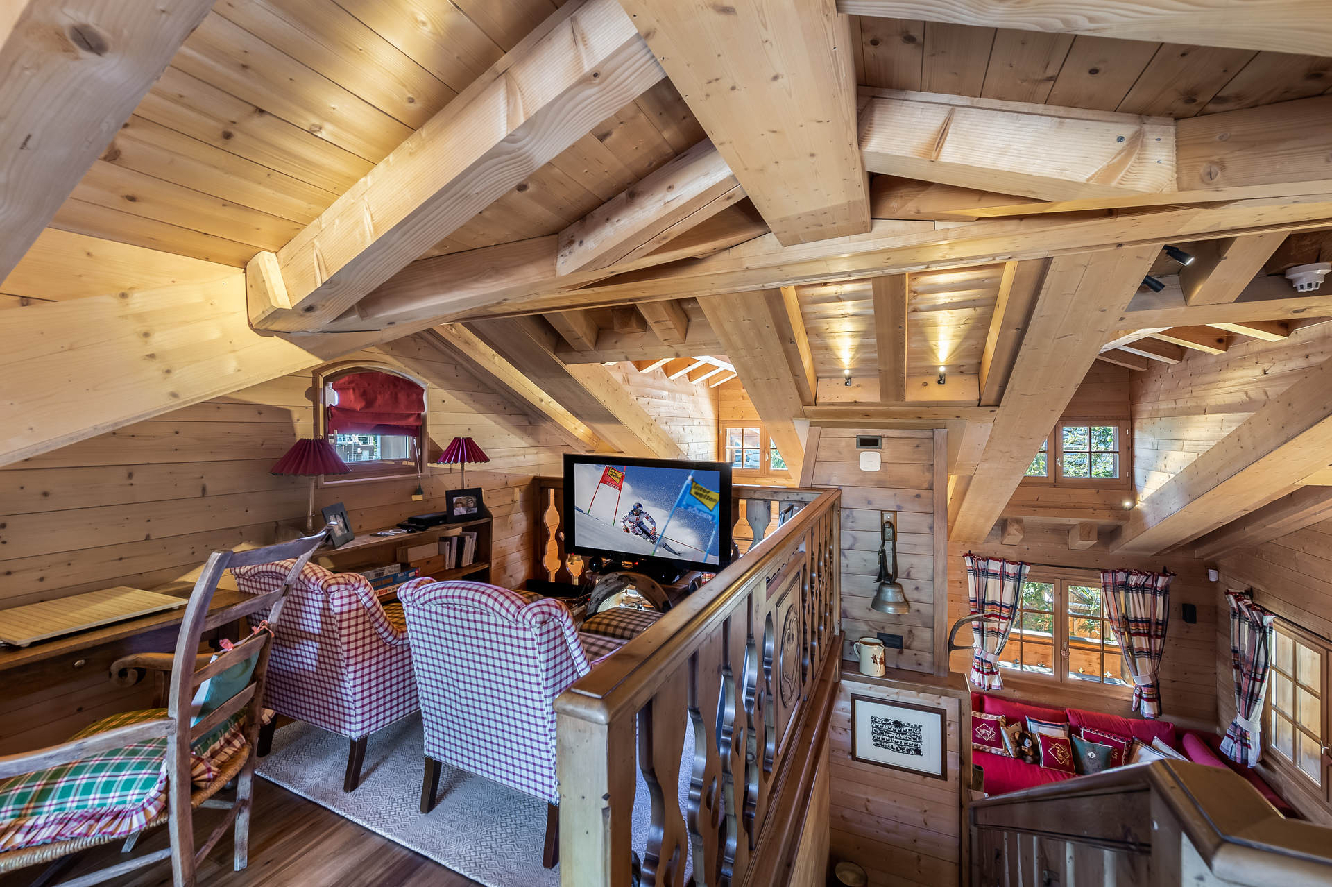 _lv_images__lot_0060511105_01_1448638