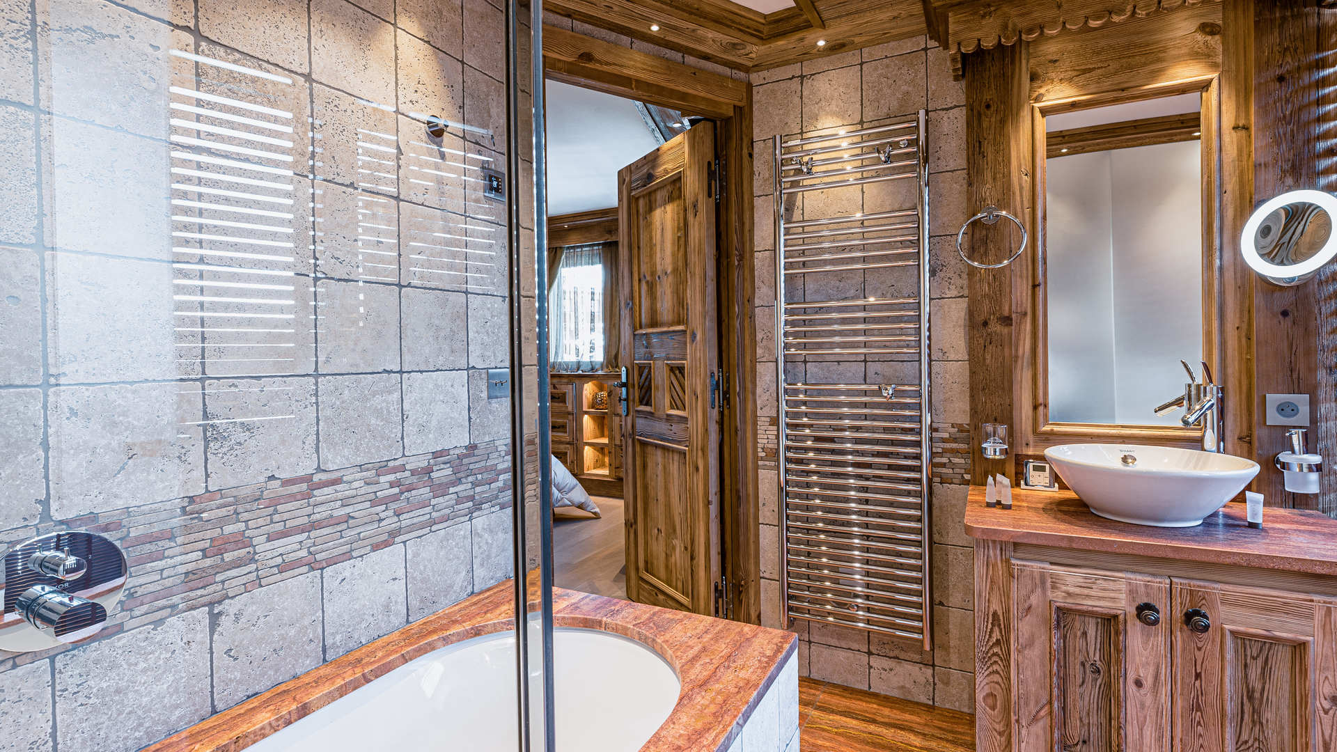 _lv_images__lot_0060511318_07_1448242