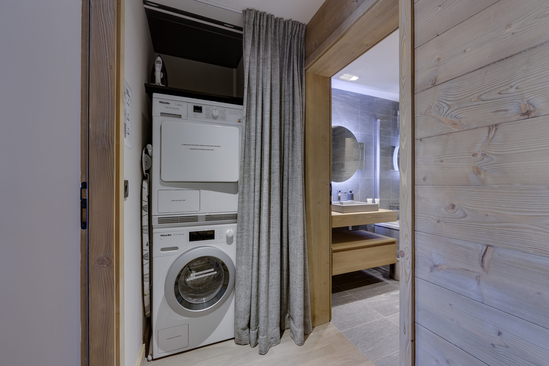 _lv_images__lot_0060511346_14_1447294