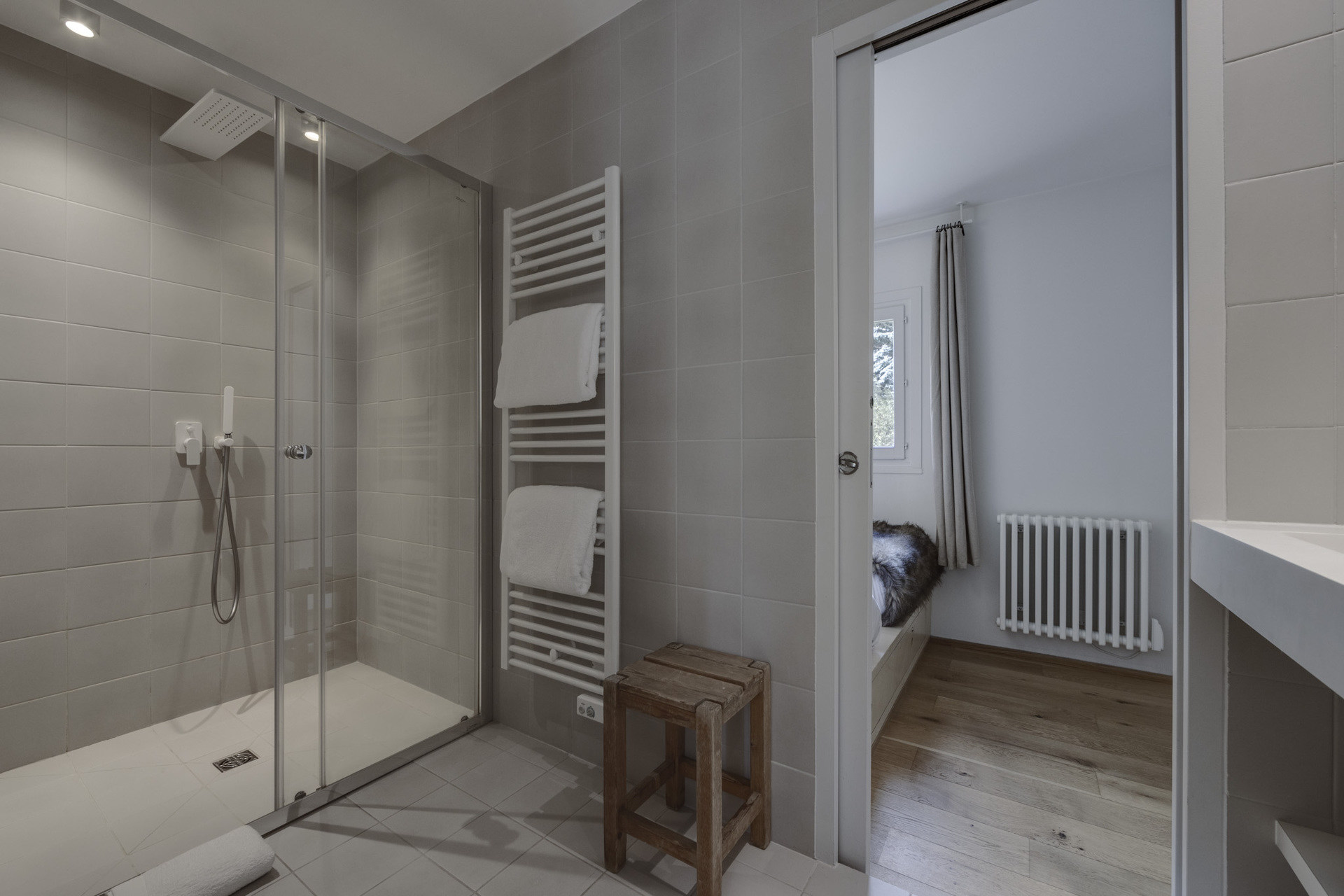 _lv_images__lot_0074061389_08_1446934