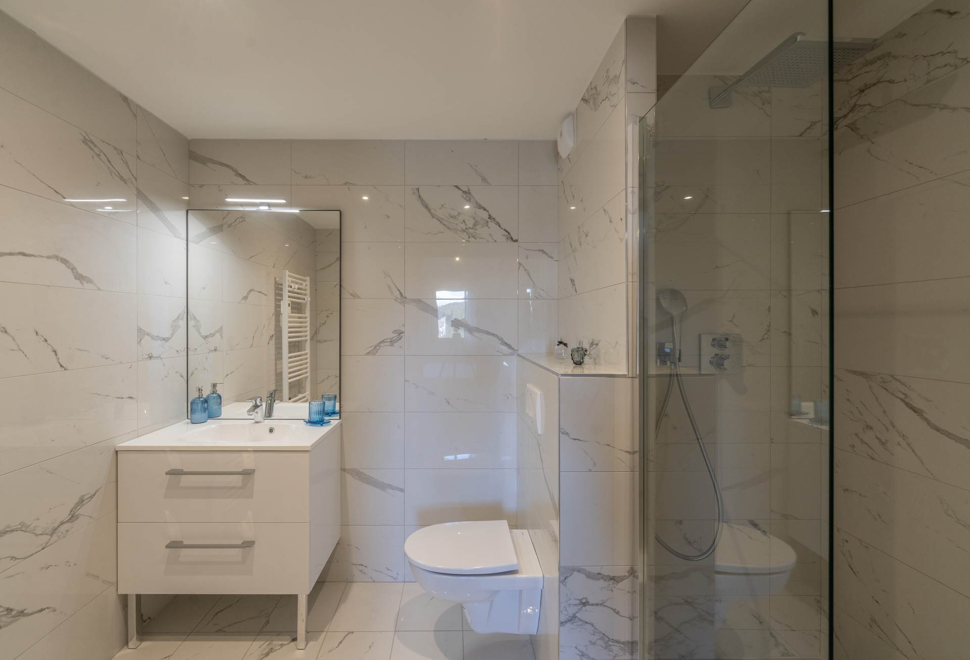 _lv_images__lot_0074061559_12_1445228