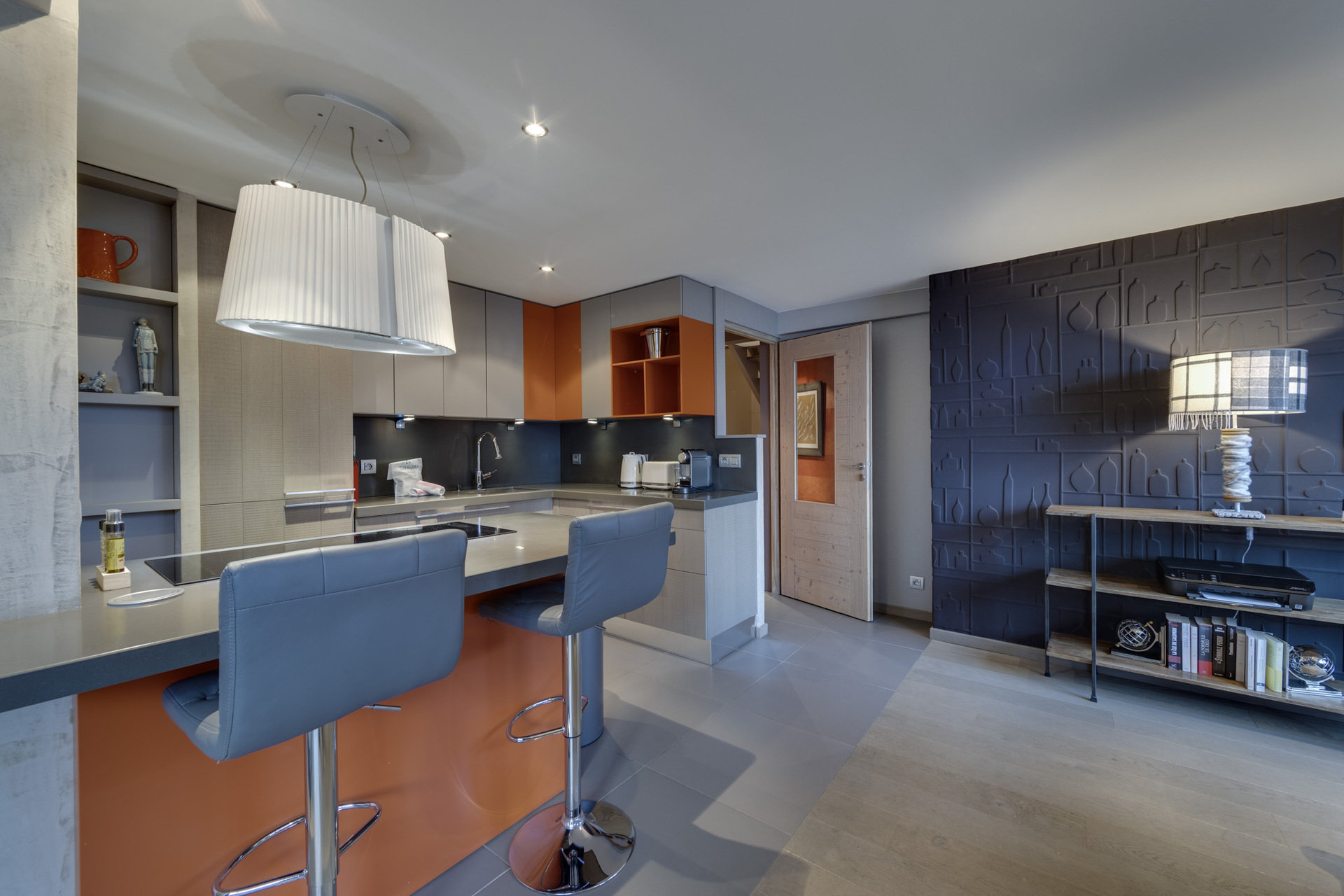 _lv_images__lot_0074061616_03_1447114