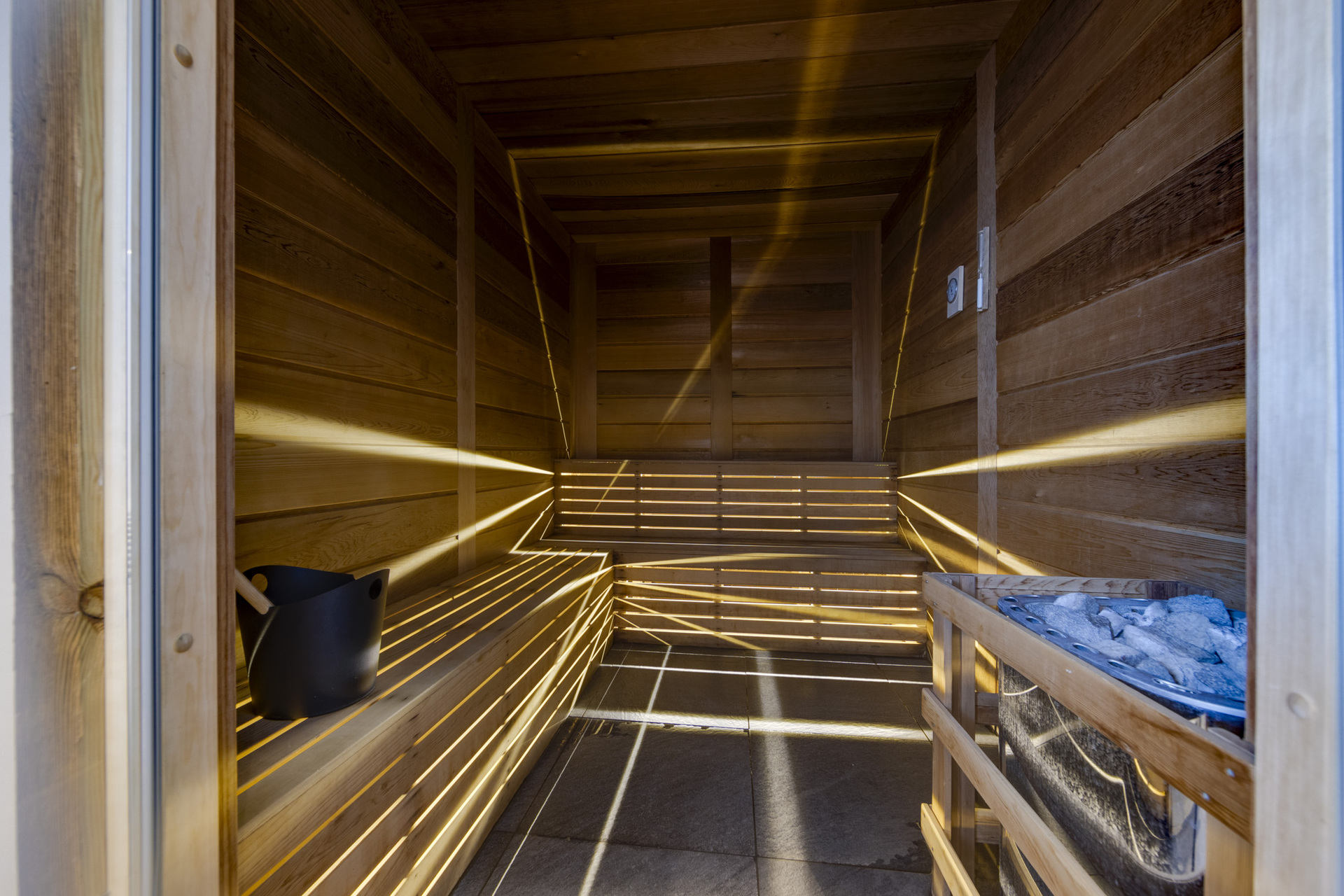 _lv_images__lot_0074061741_14_1447963