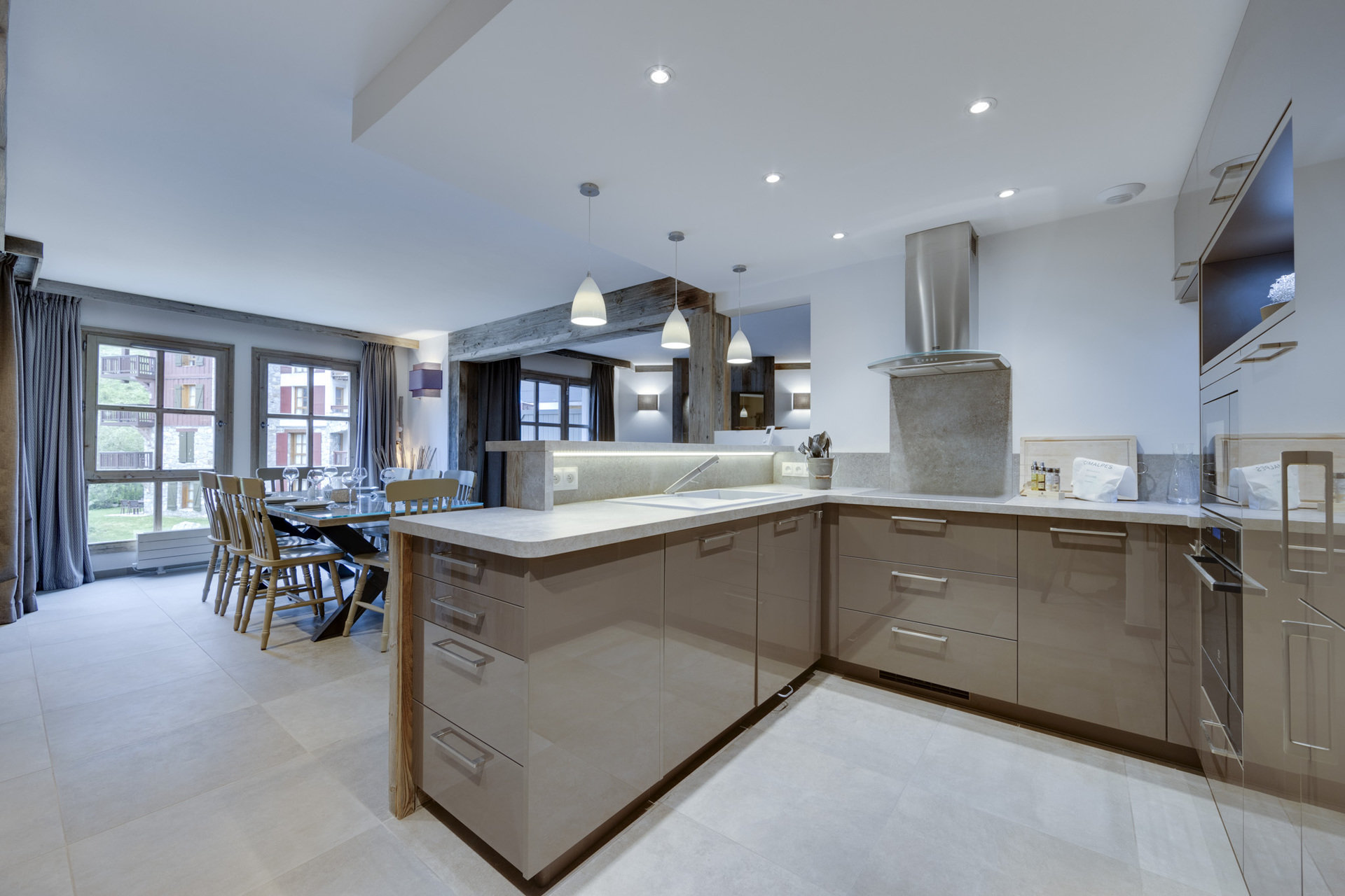 _lv_images__lot_0074061838_14_1447770