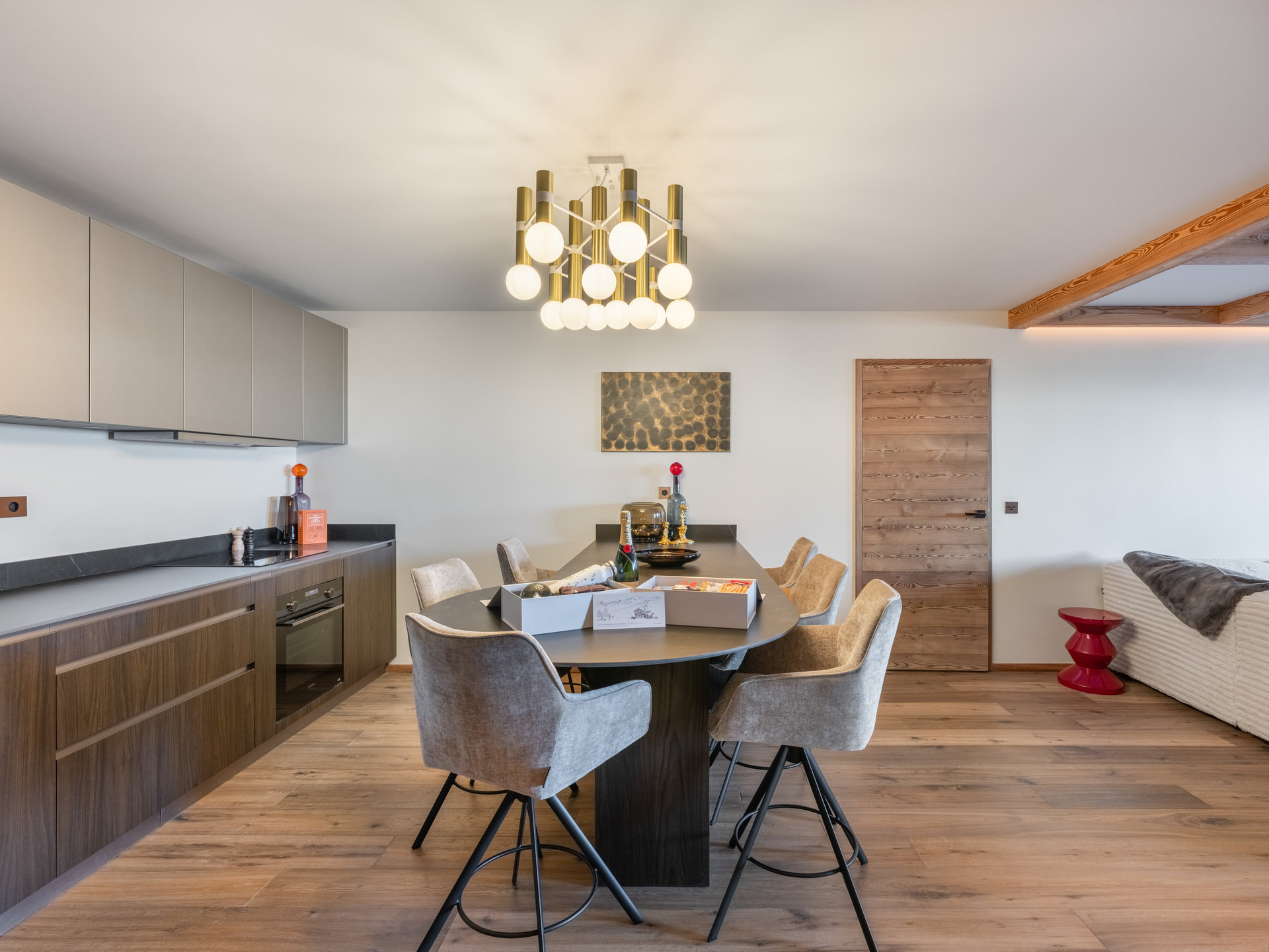 _lv_images__lot_0074061902_03_1448974