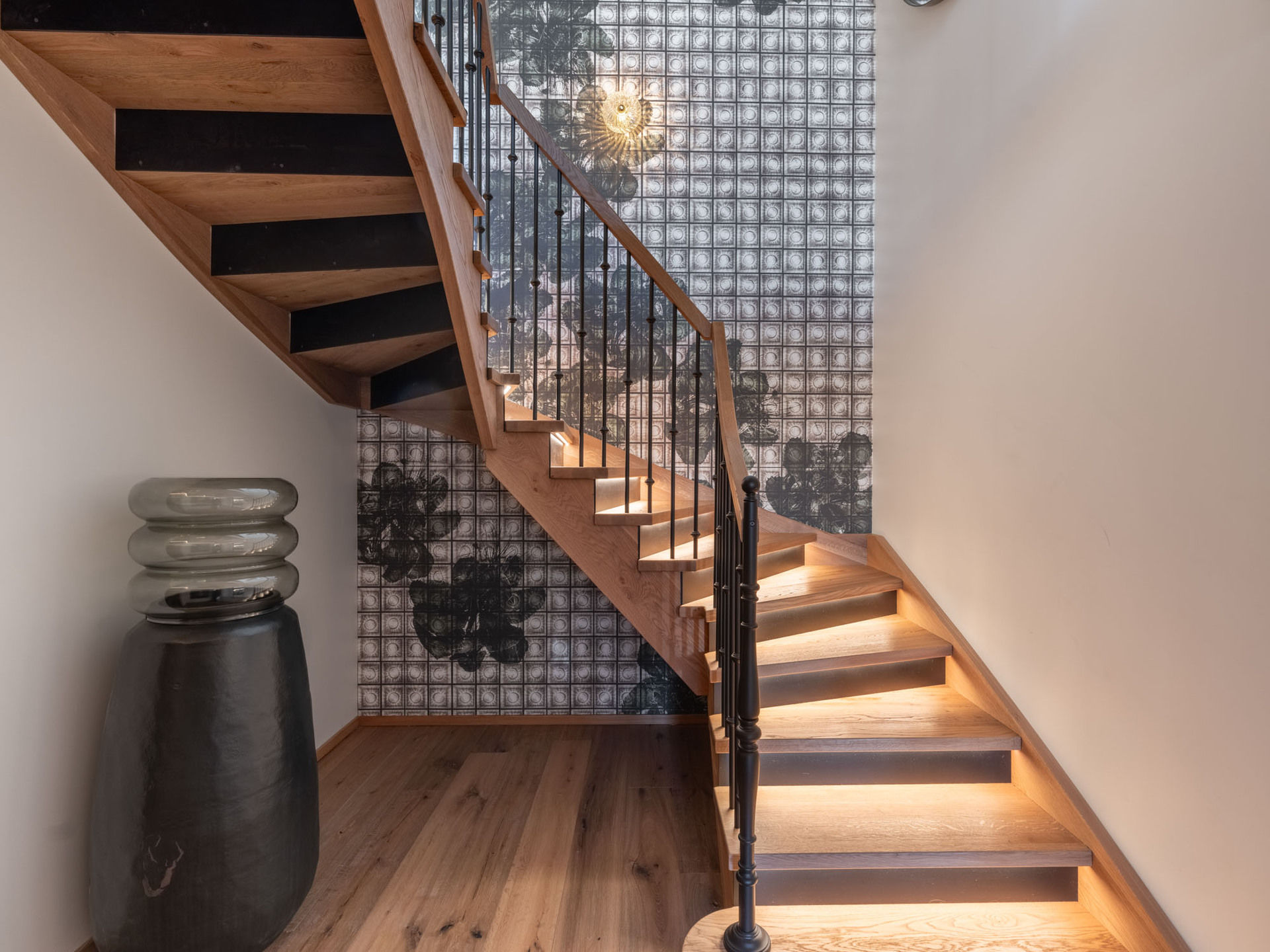 _lv_images__lot_0074061904_05_1448668