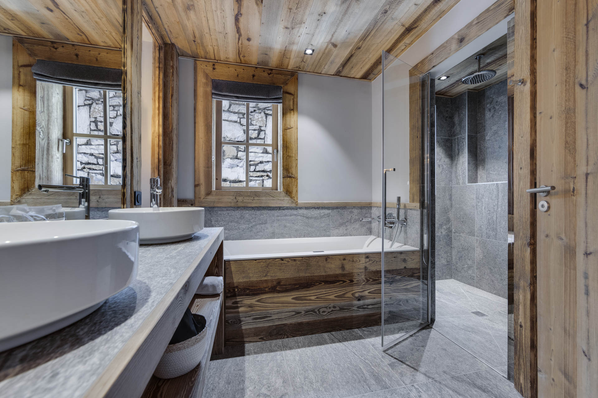 _lv_images__lot_0074061915_14_1446410