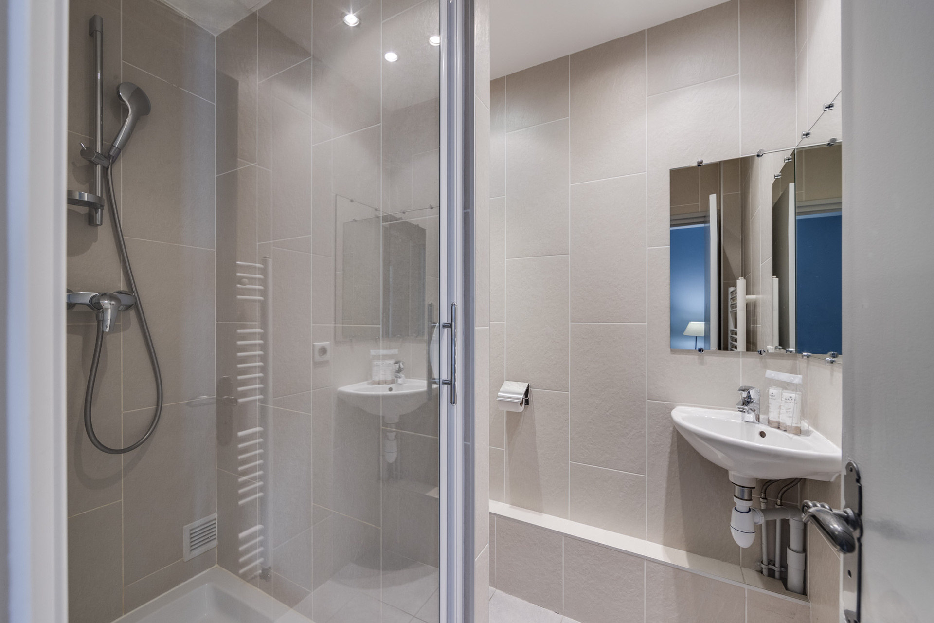 _lv_images__lot_0074061989_10_1447548