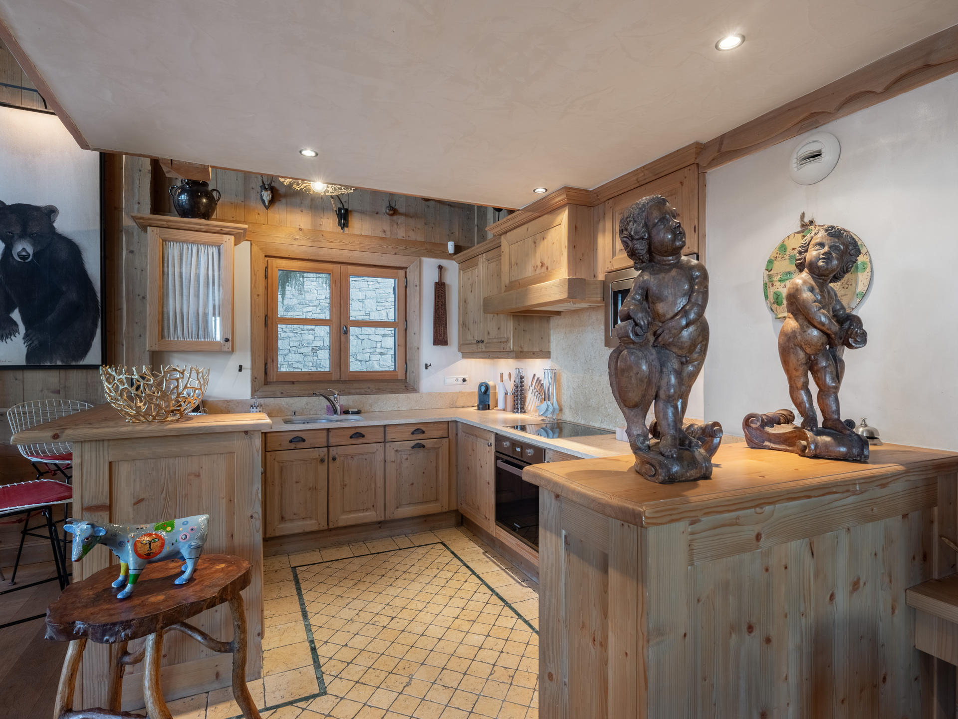 _lv_images__lot_0074061991_03_1448452