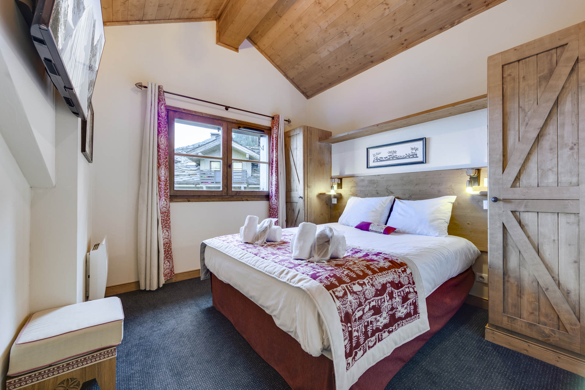 _lv_images__lot_0074061993_08_1447805